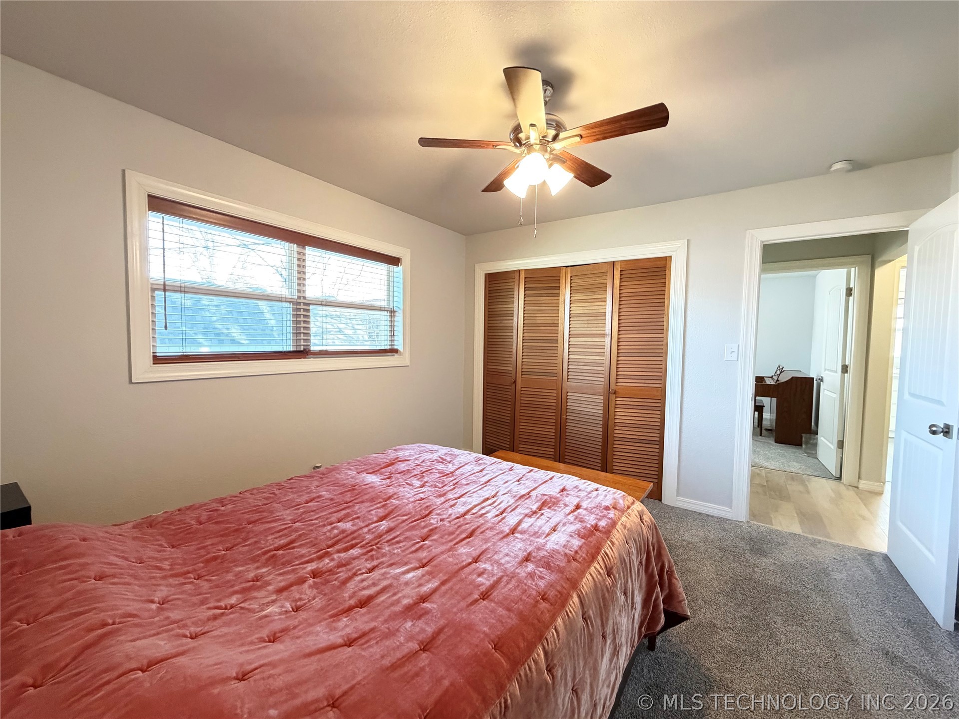 822 E 6th Street Property Photo 25