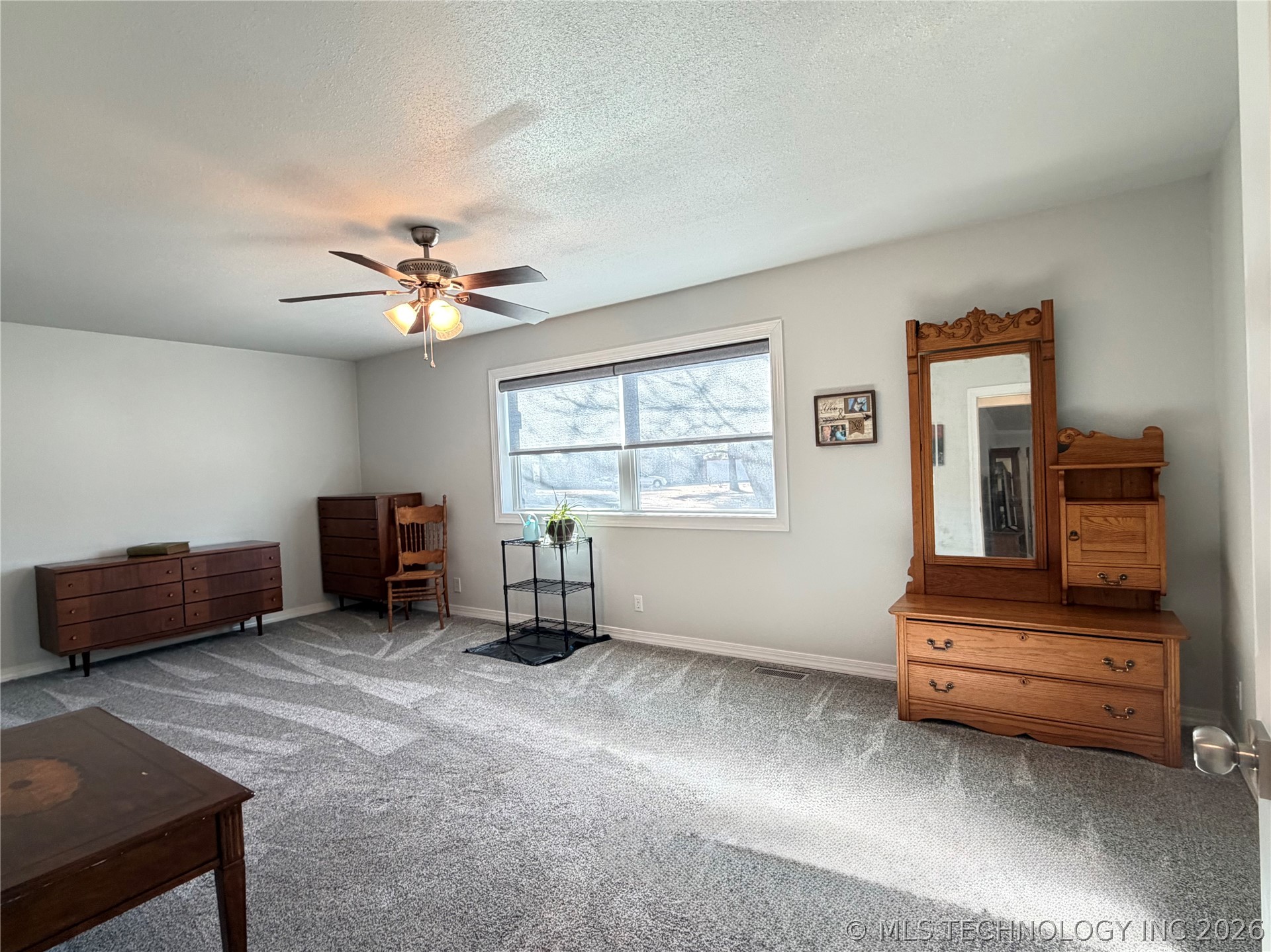 822 E 6th Street Property Photo 30