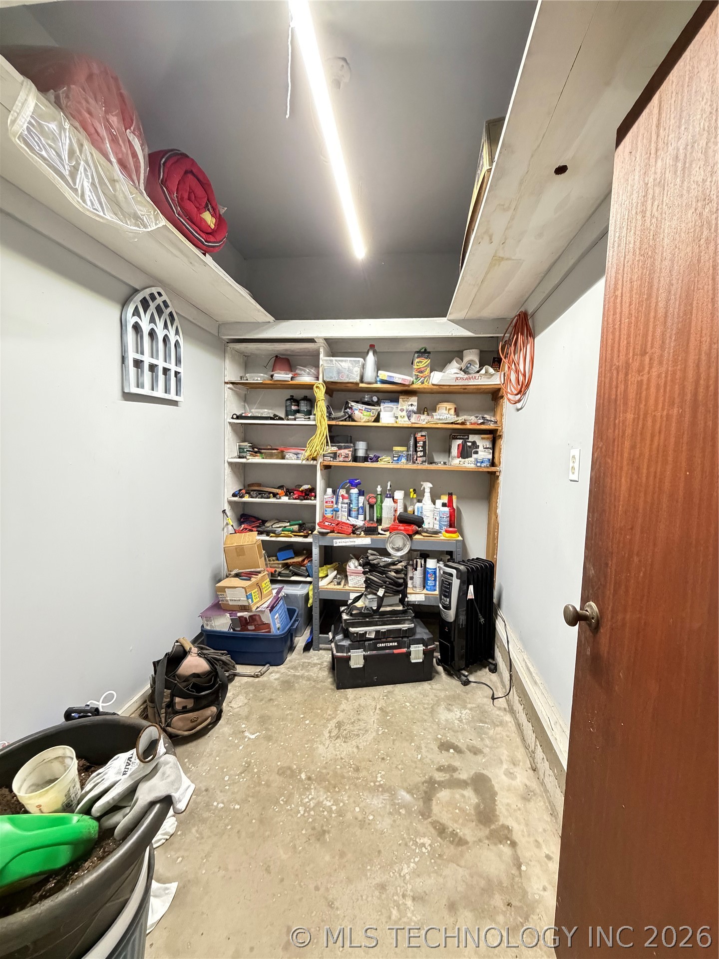 822 E 6th Street Property Photo 34