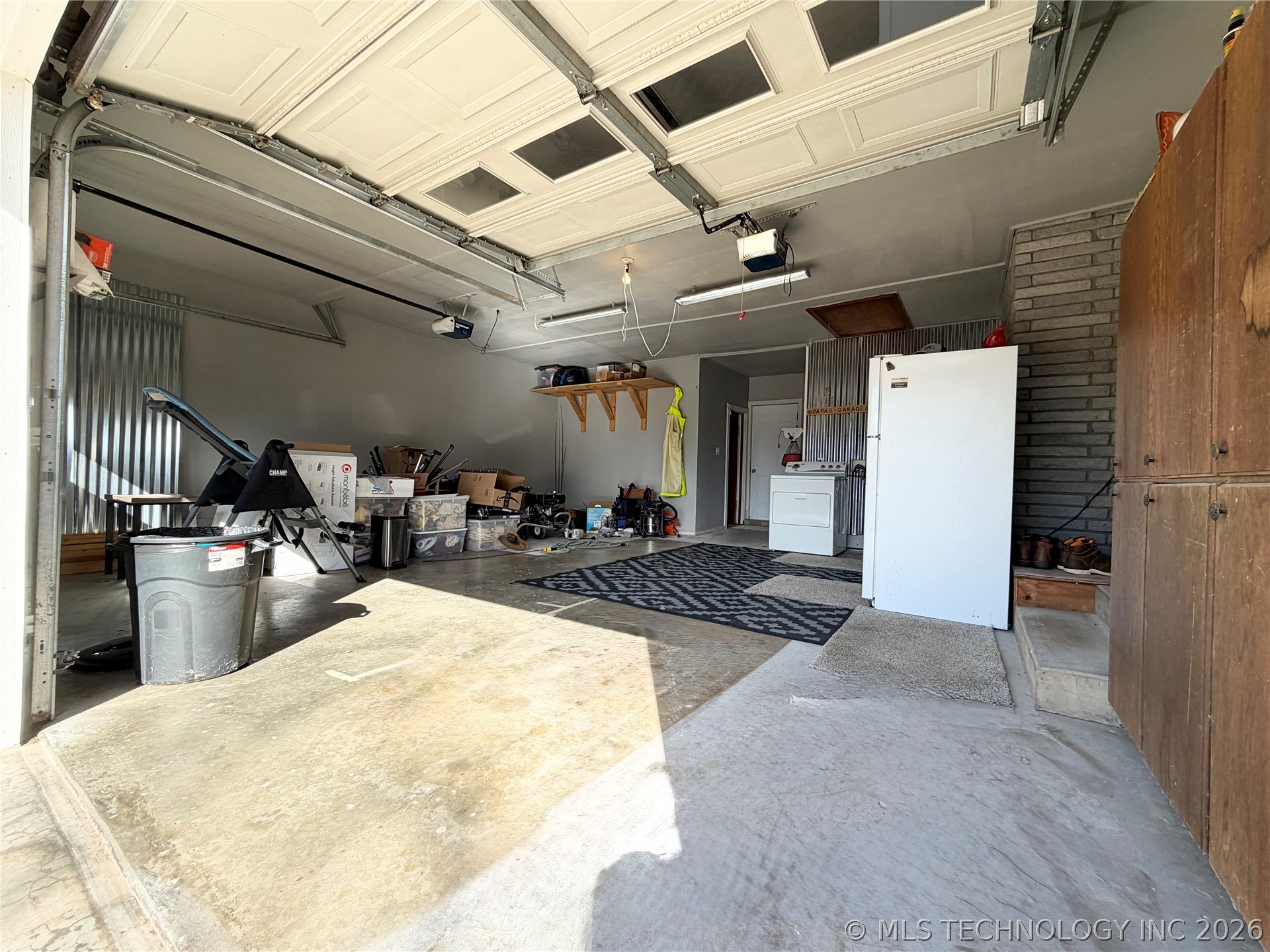 822 E 6th Street Property Photo 35