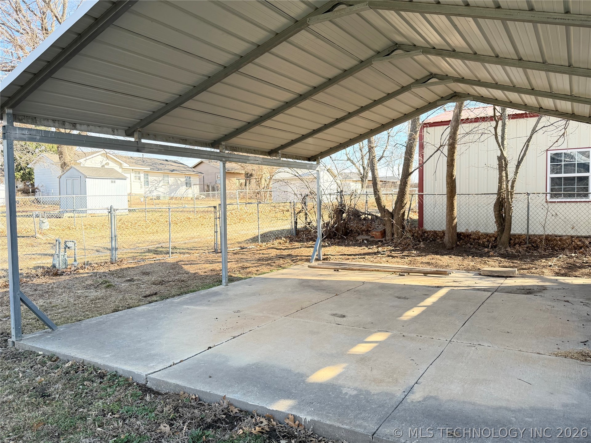 822 E 6th Street Property Photo 41