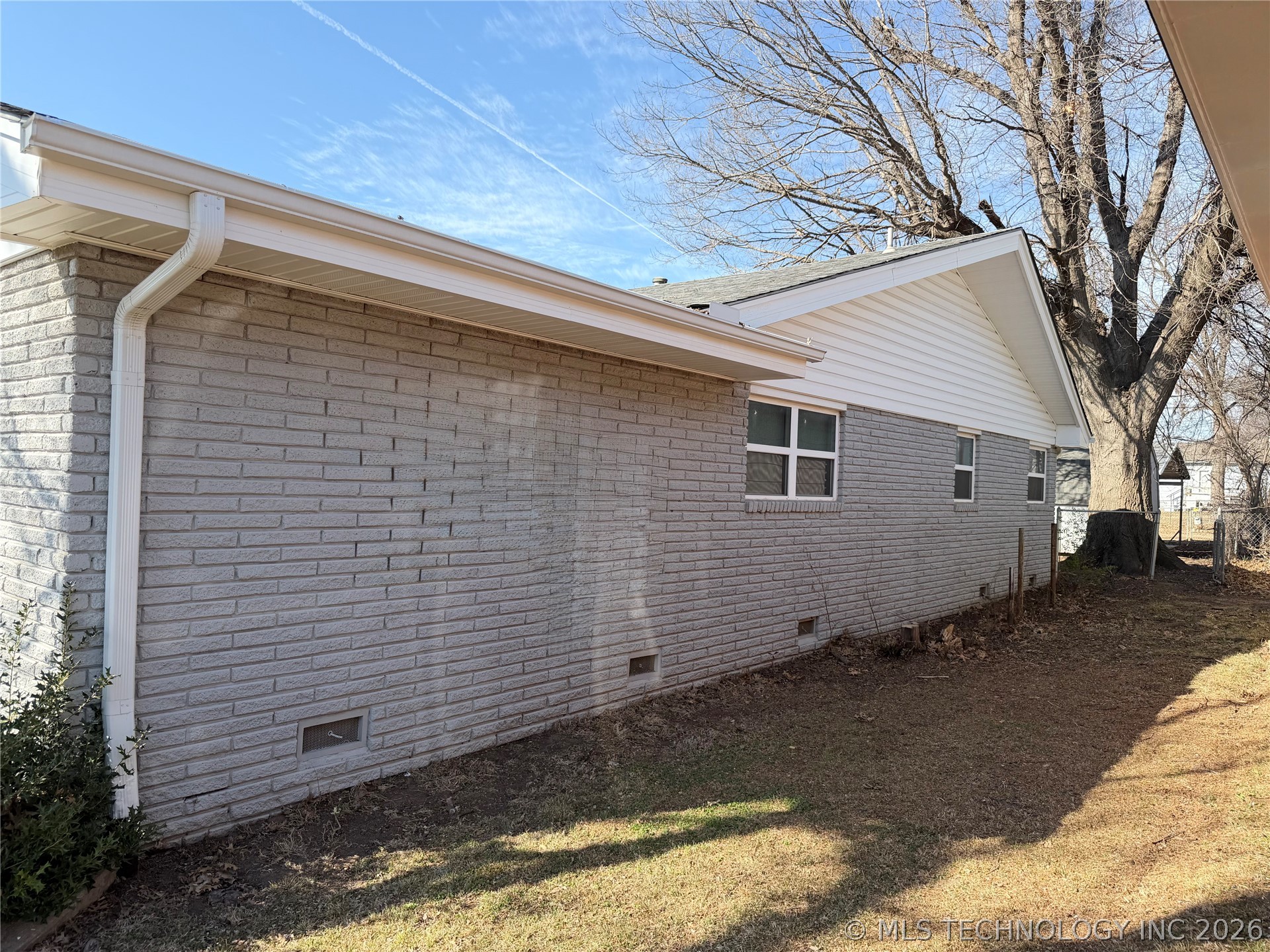 822 E 6th Street Property Photo 49