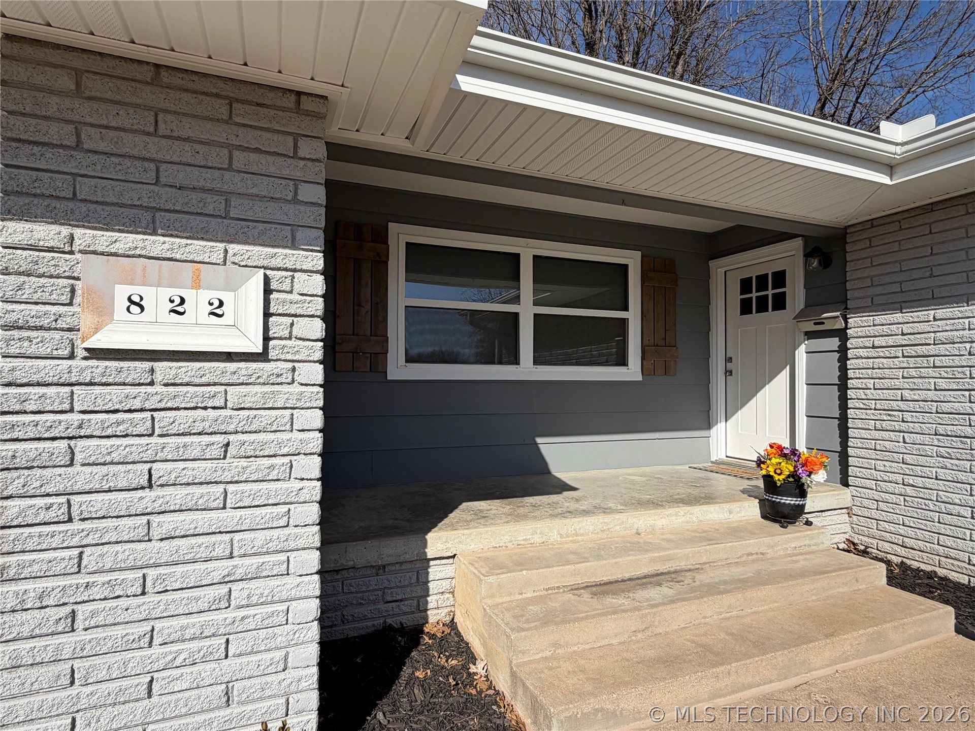 822 E 6th Street Property Photo 50