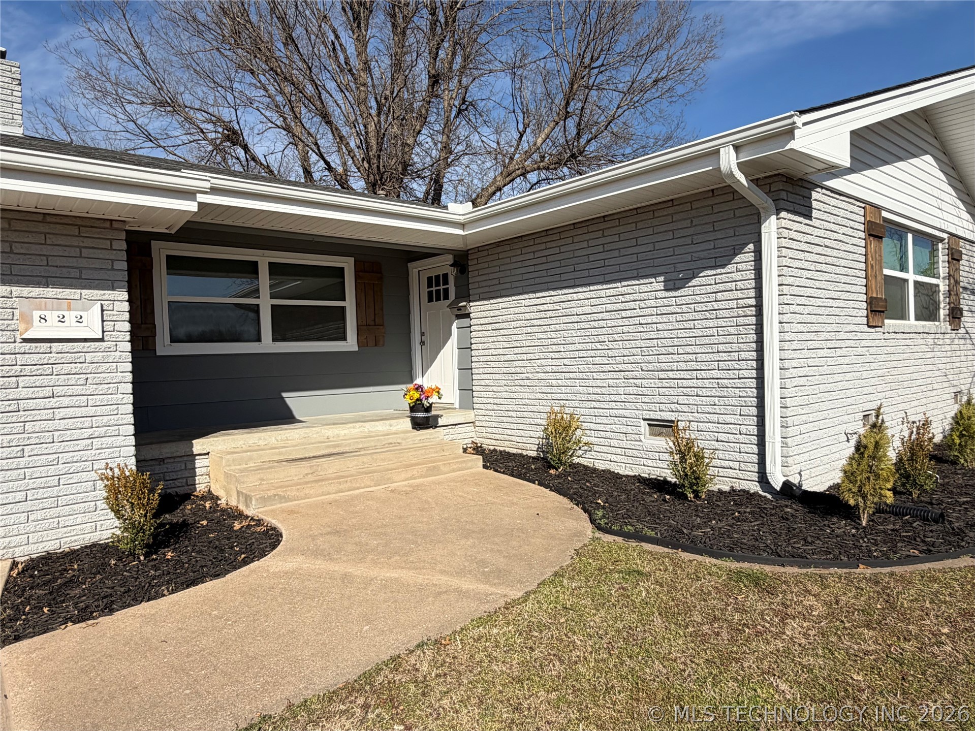 822 E 6th Street Property Photo 52