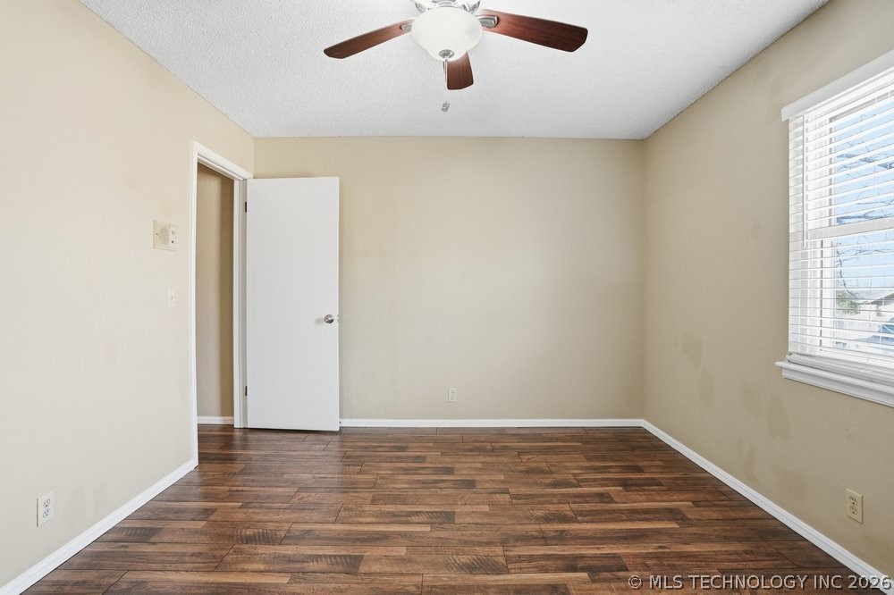 8116 S Florence Place Property Photo 30
