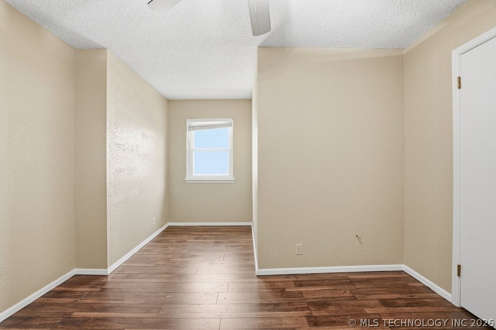 8116 S Florence Place Property Photo 35
