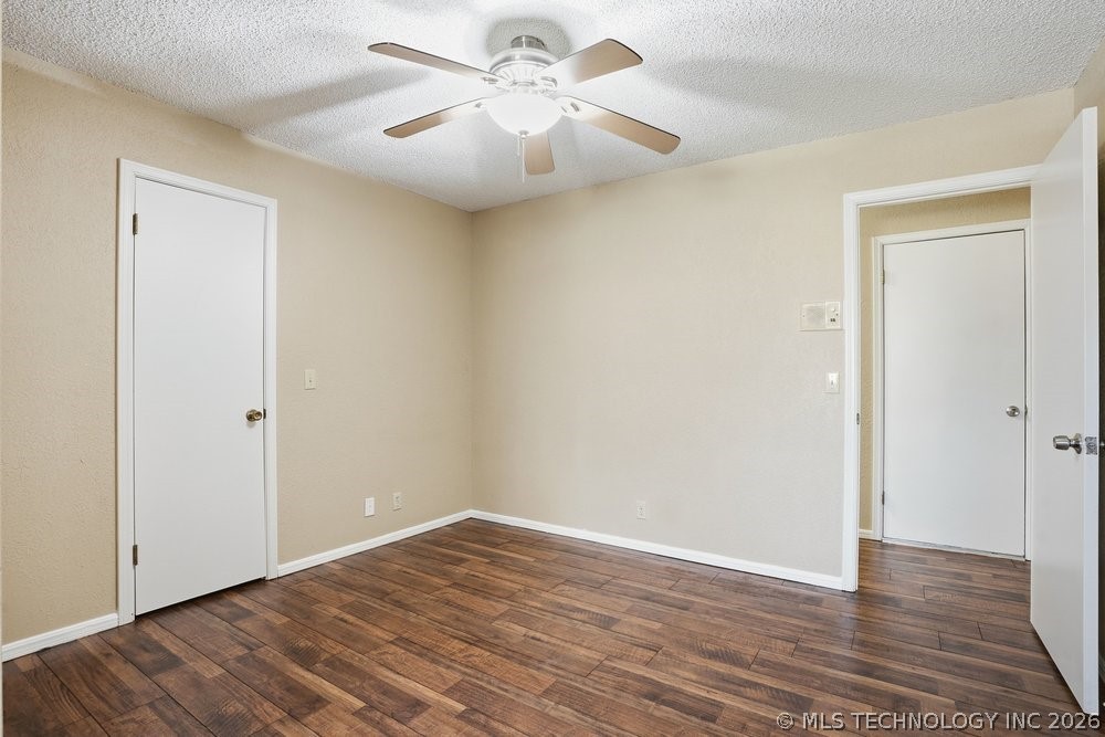 8116 S Florence Place Property Photo 36
