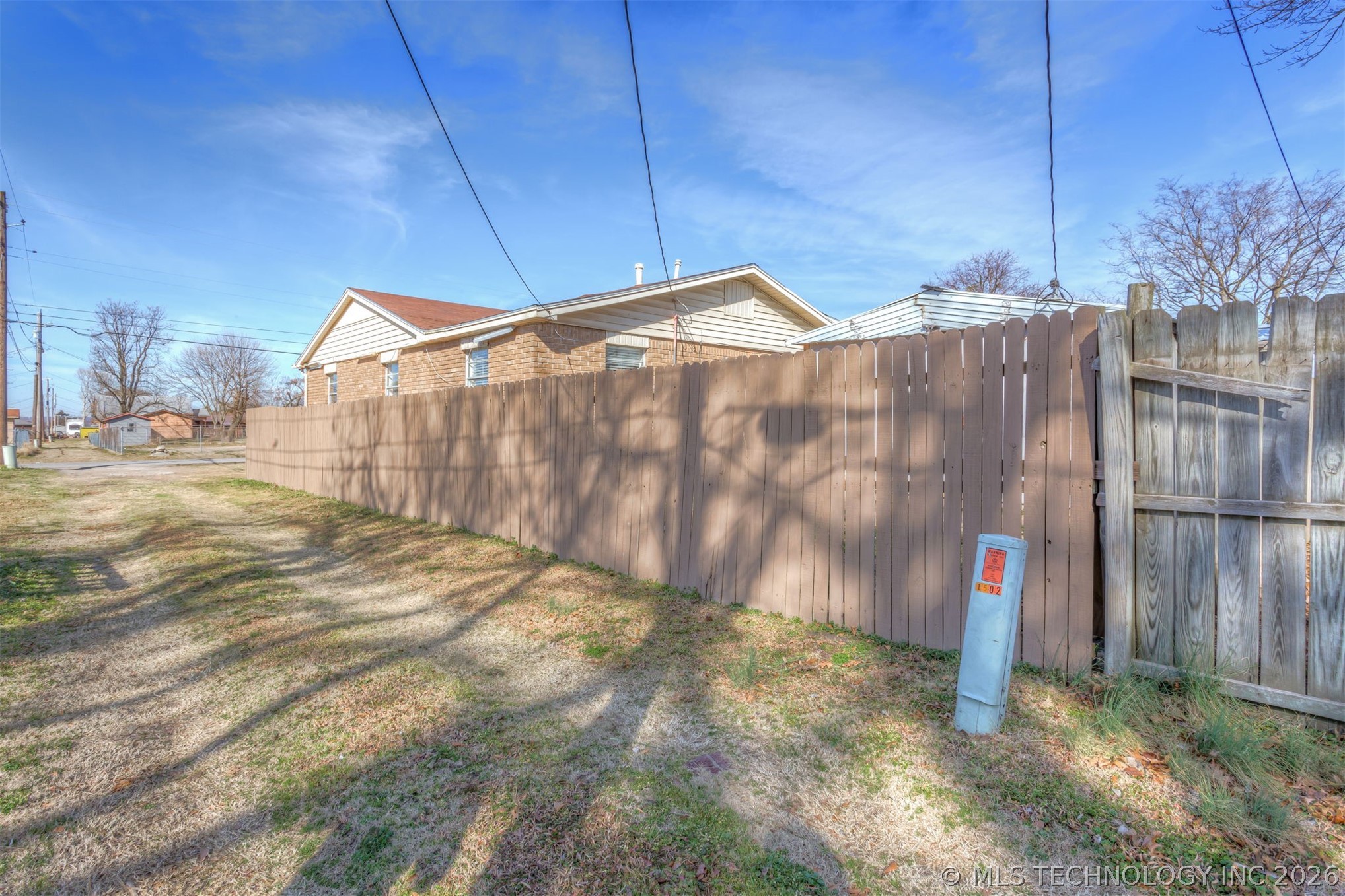 407 N Hillman Avenue Property Photo 32