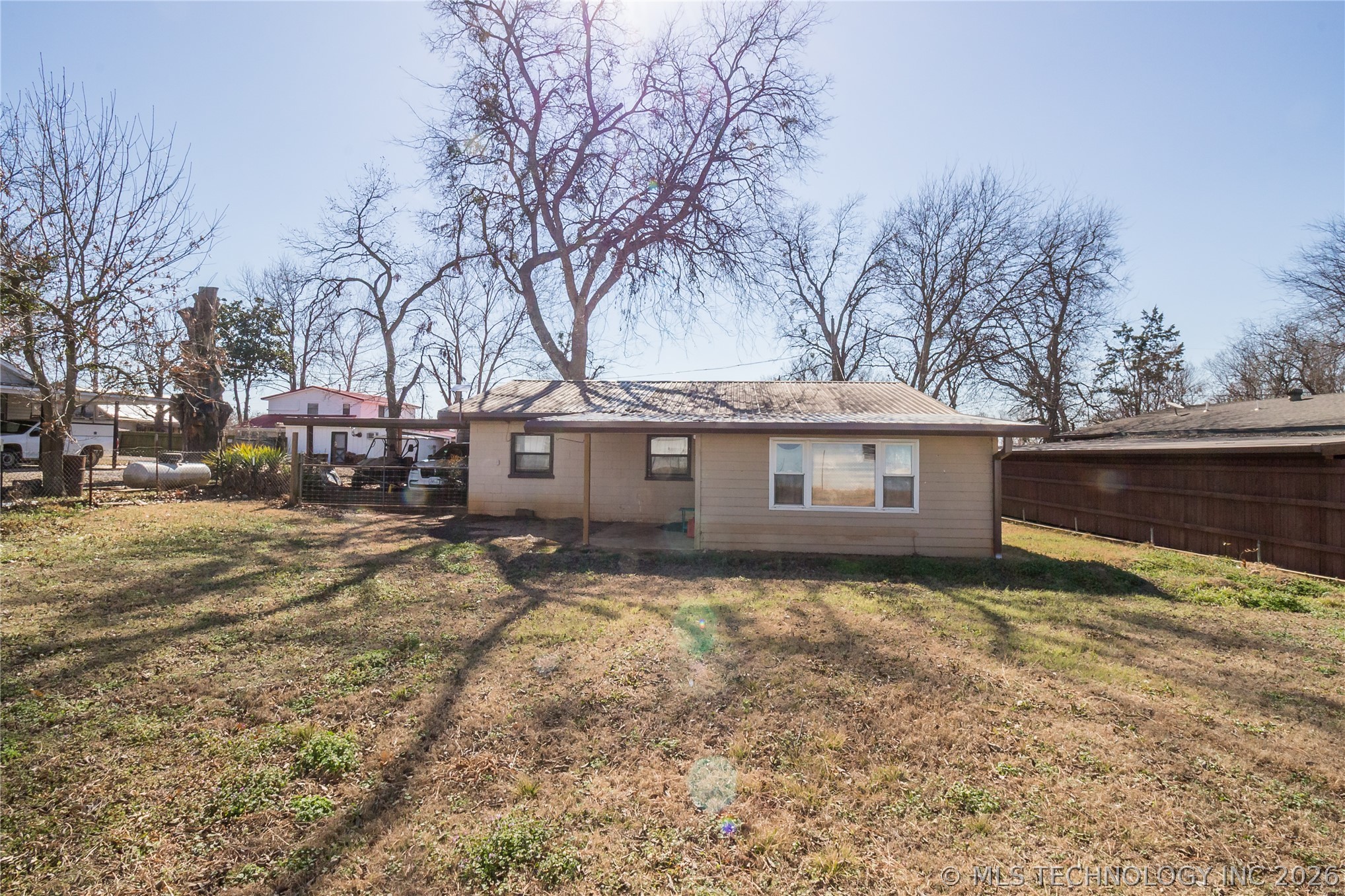 5350 Center Property Photo 12