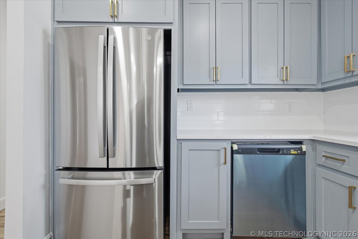 410 S Xanthus Avenue Property Photo 13