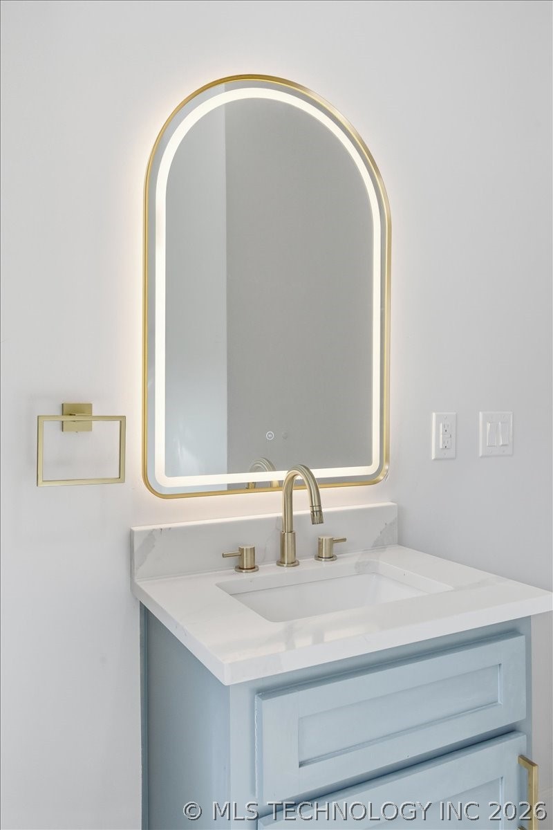 410 S Xanthus Avenue Property Photo 26