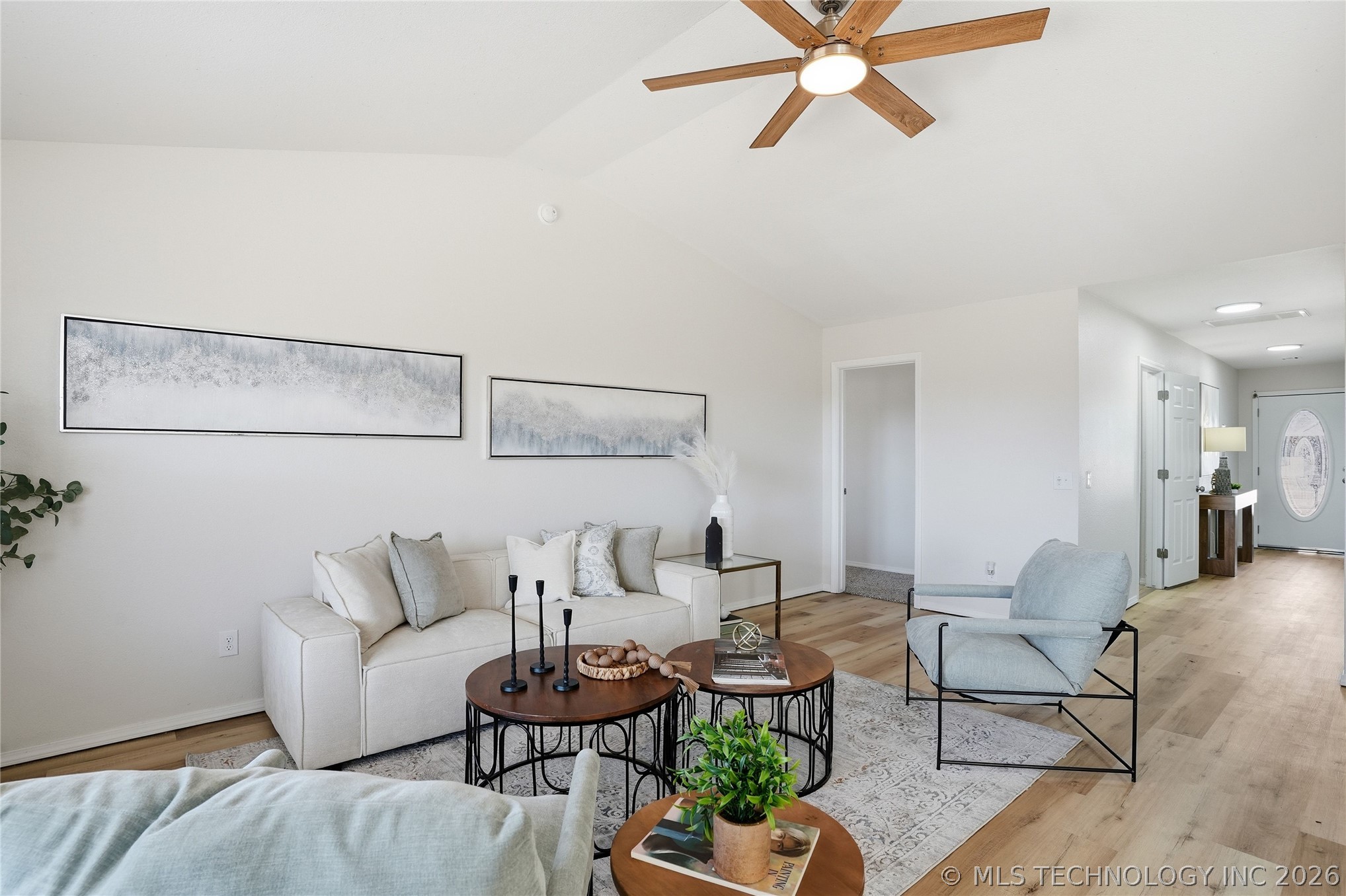 6 E Fairlane Drive Property Photo 10