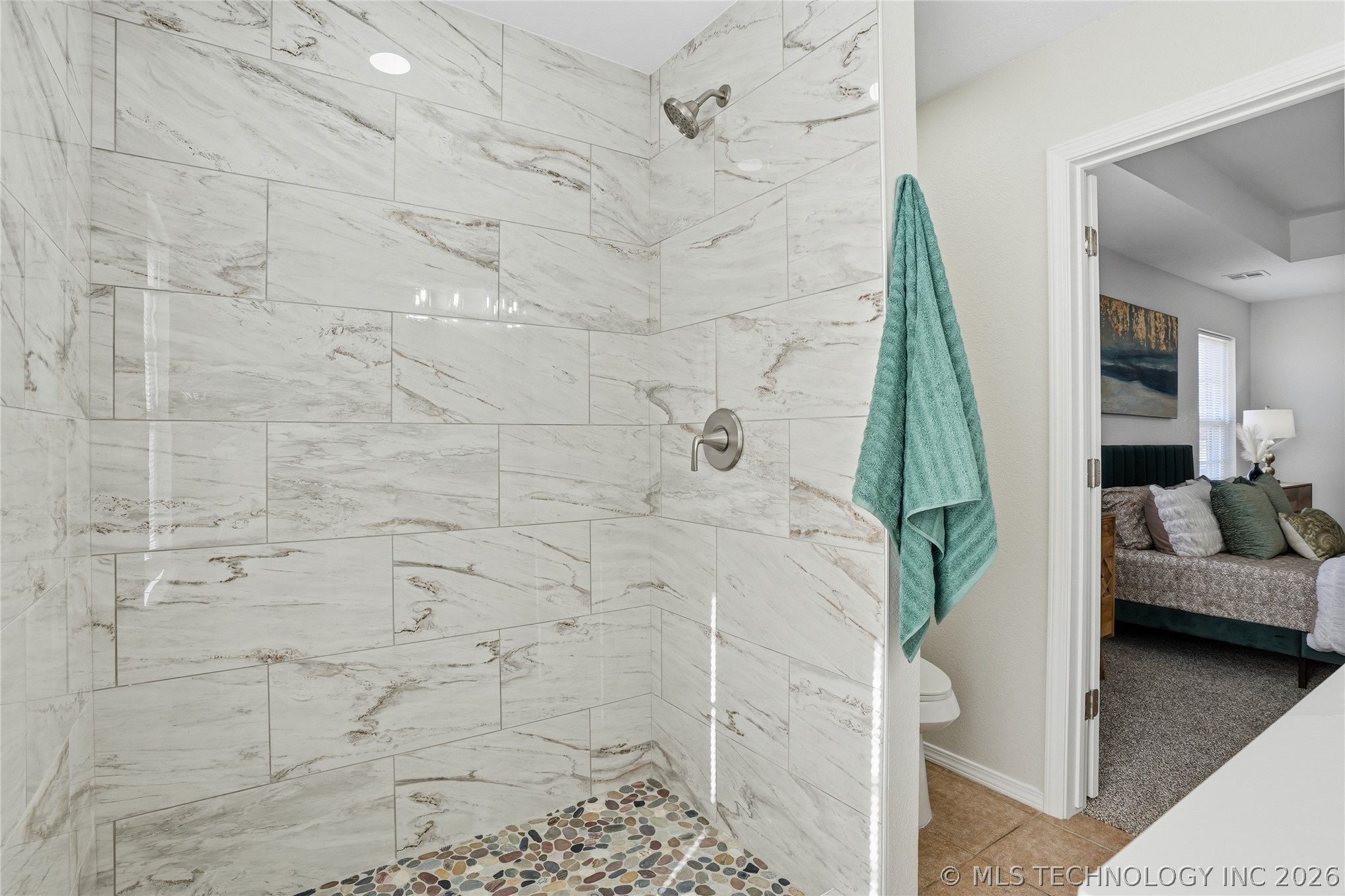 6 E Fairlane Drive Property Photo 27