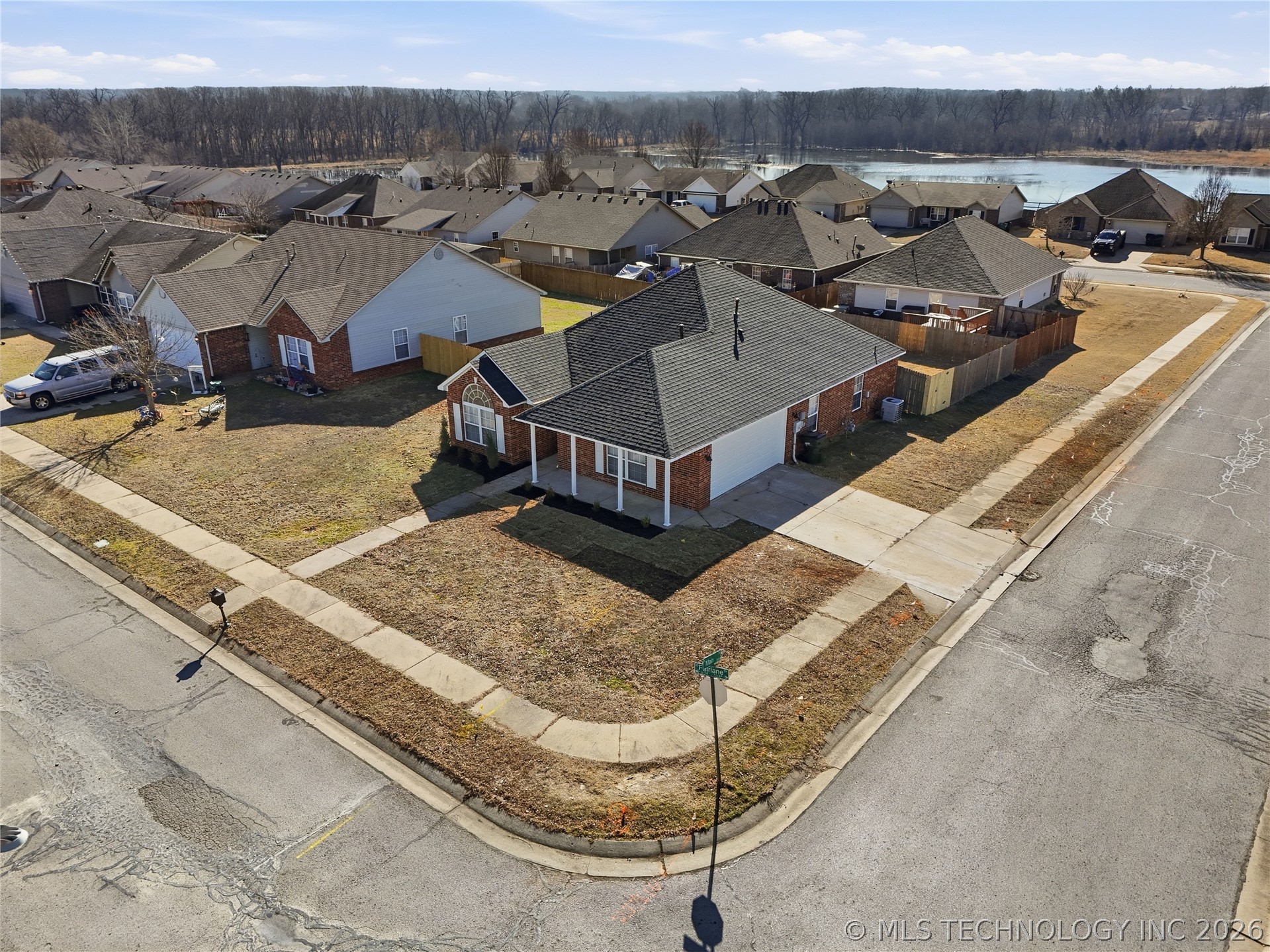 6 E Fairlane Drive Property Photo 36