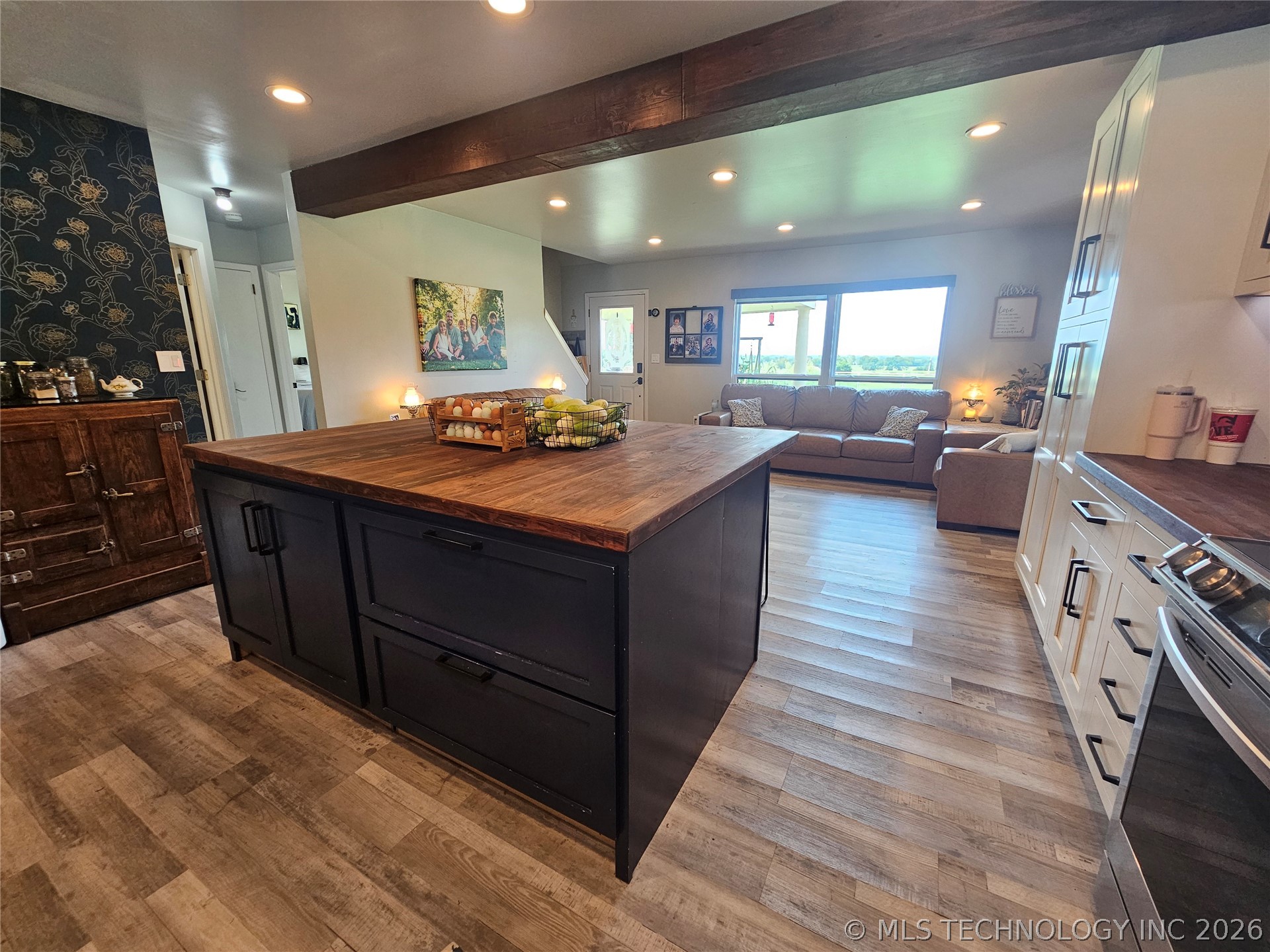 16160 Hectorville Road Property Photo 4