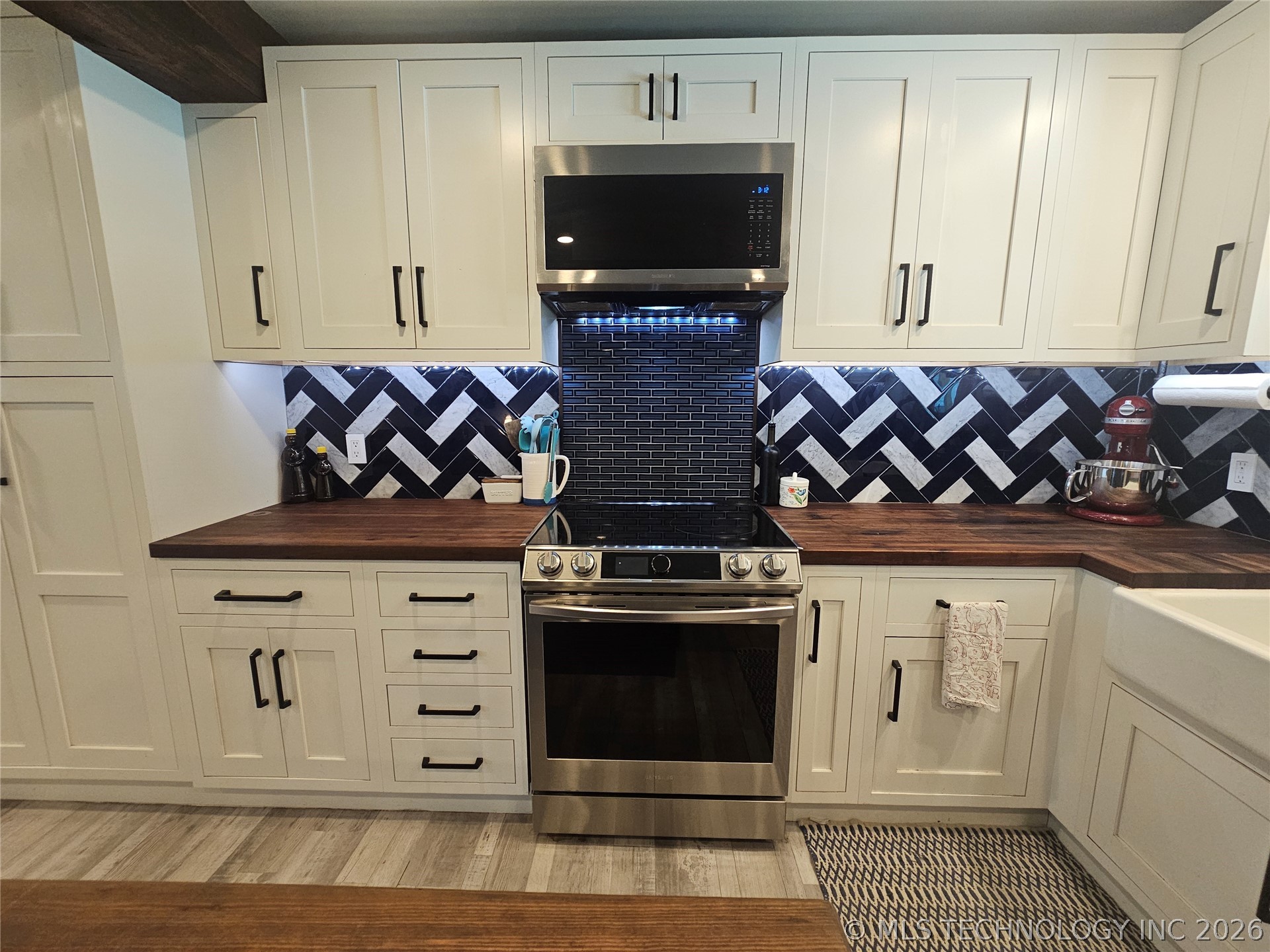 16160 Hectorville Road Property Photo 9