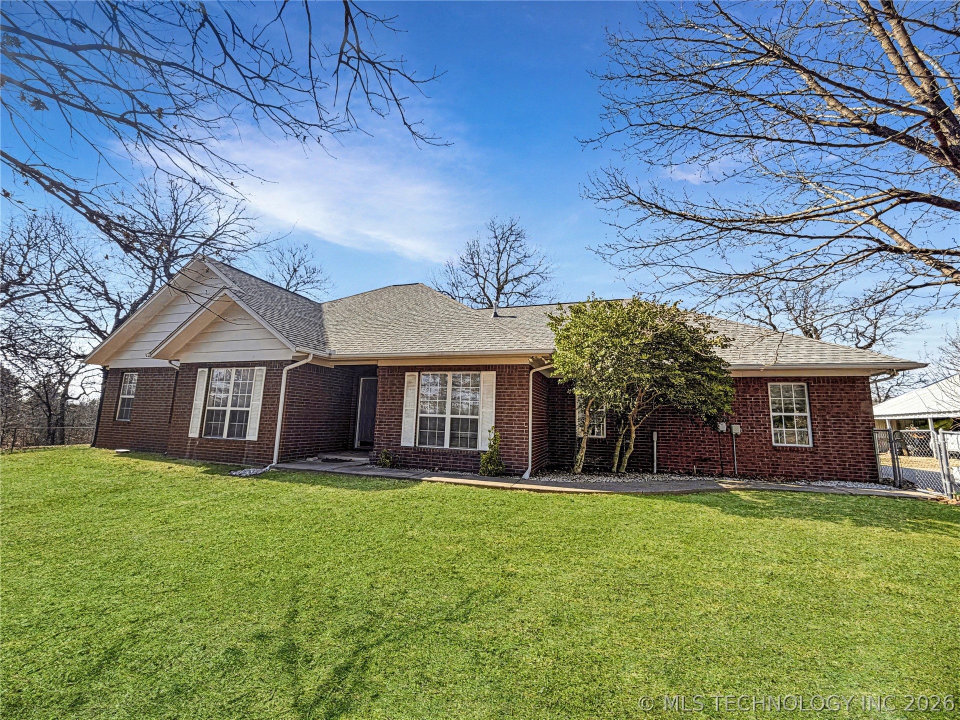 29877 S Qualls Road Property Photo 2