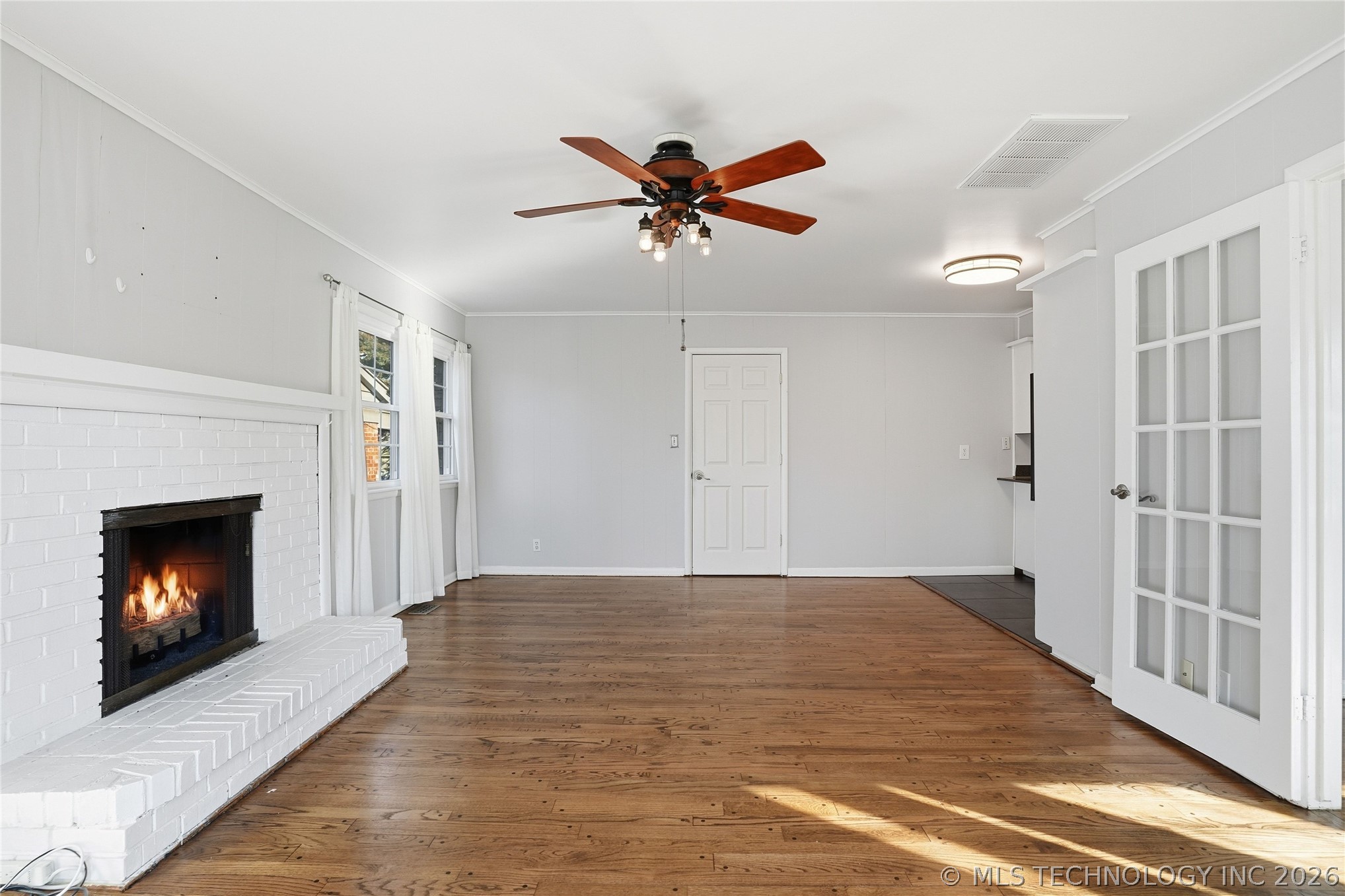 4438 E 58th Place Property Photo 4