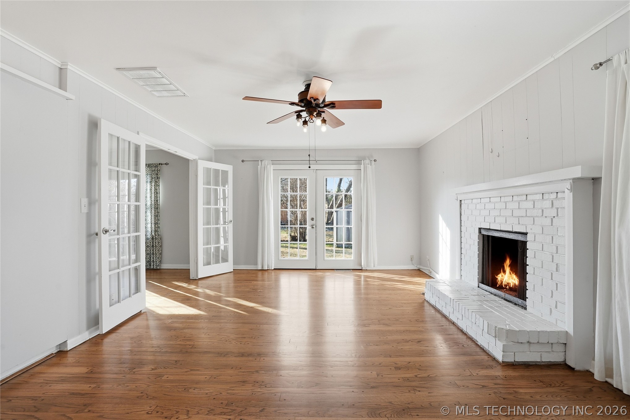 4438 E 58th Place Property Photo 7