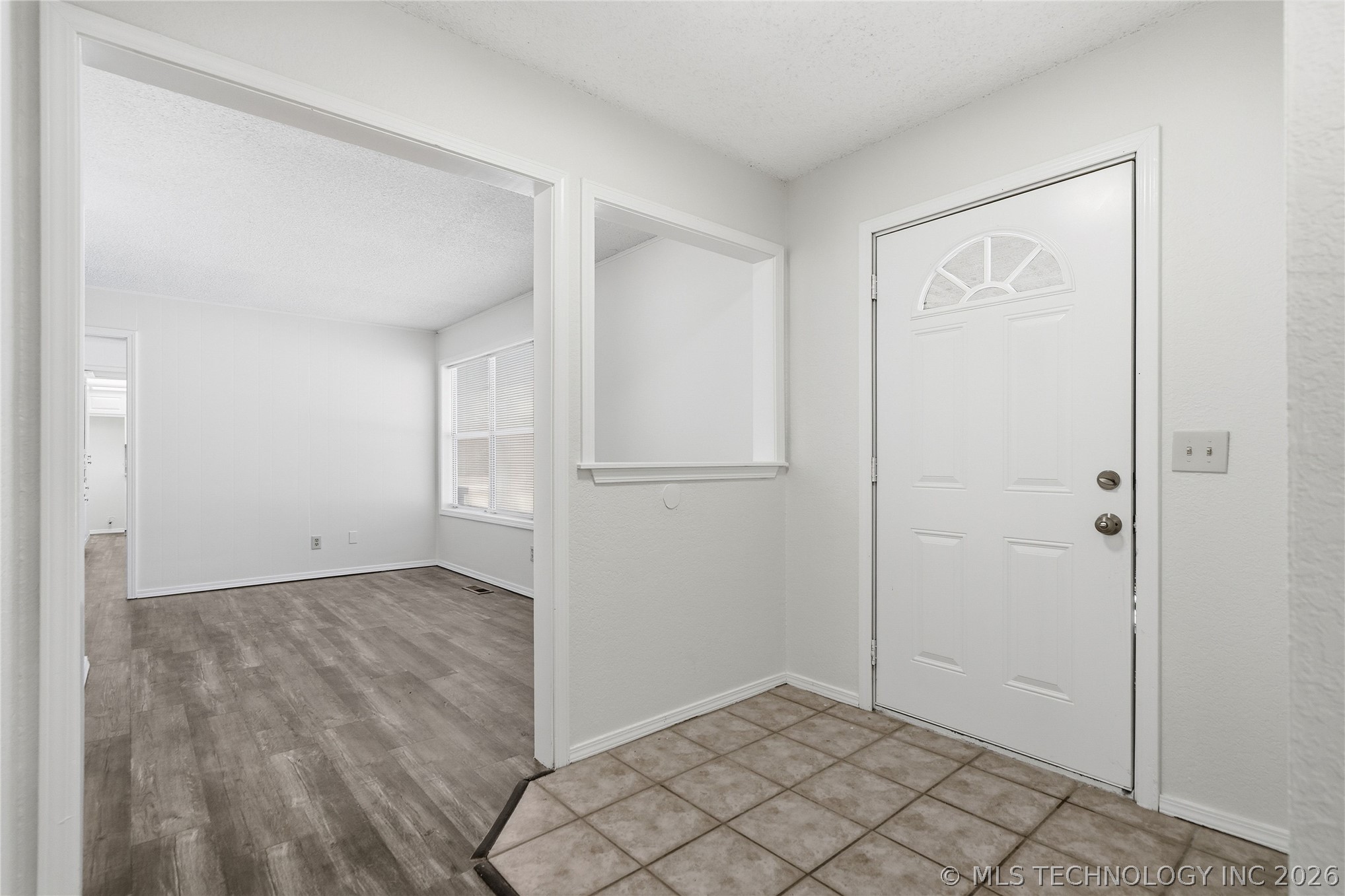 14824 S 337th East Avenue Property Photo 4