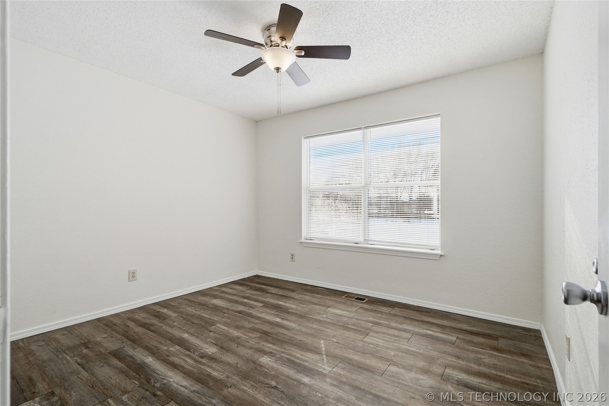 14824 S 337th East Avenue Property Photo 24