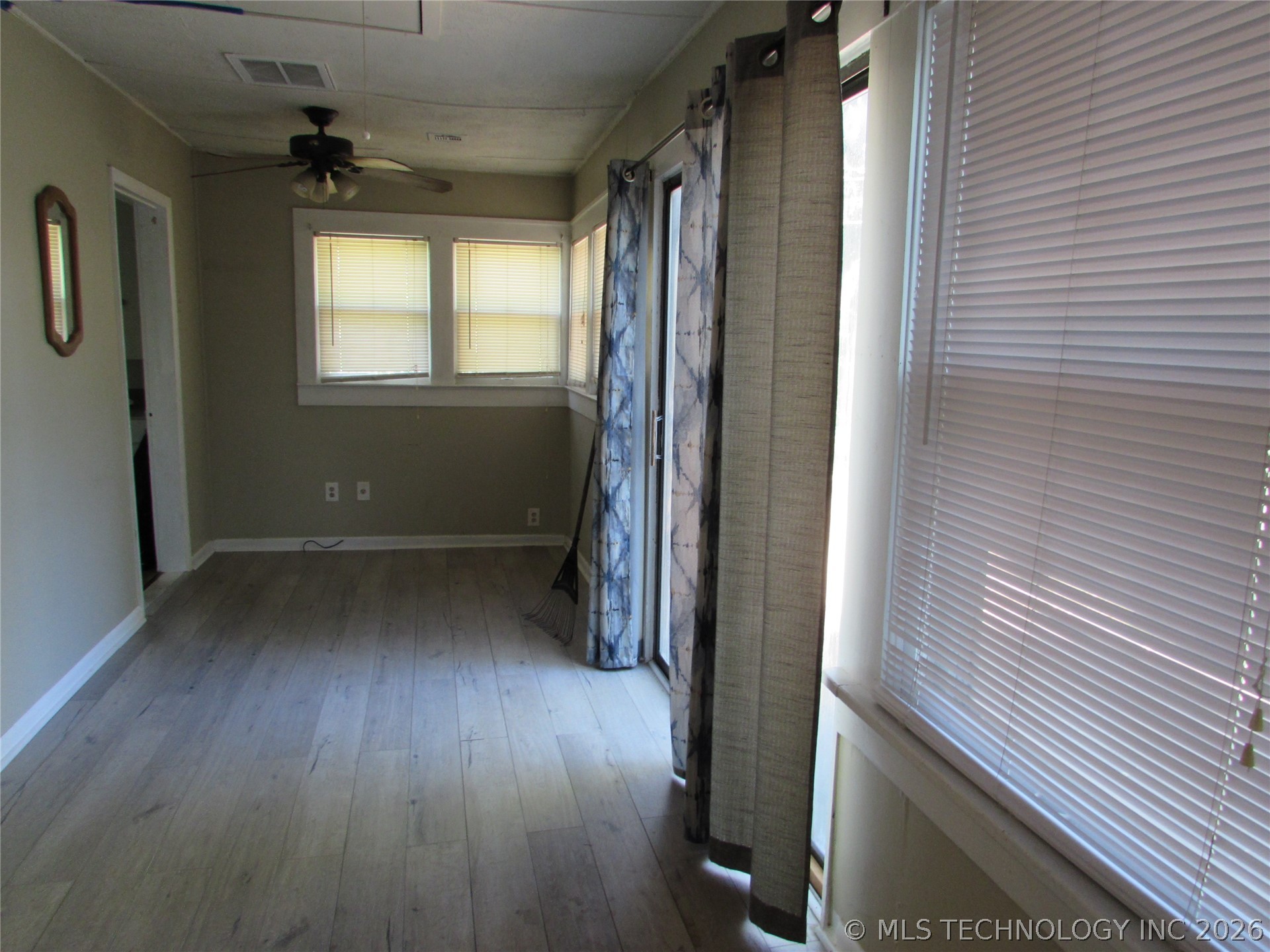 1339 S Gary Avenue Property Photo 6