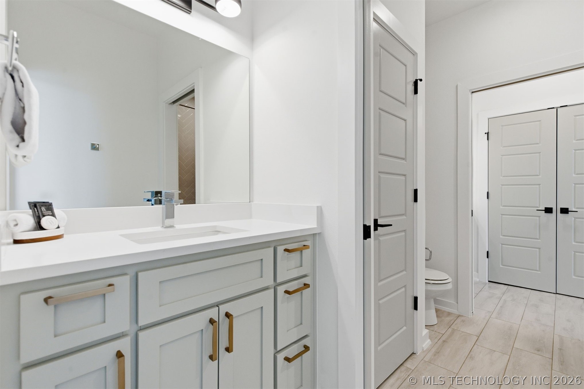 6021 E 127 Street S Property Photo 27