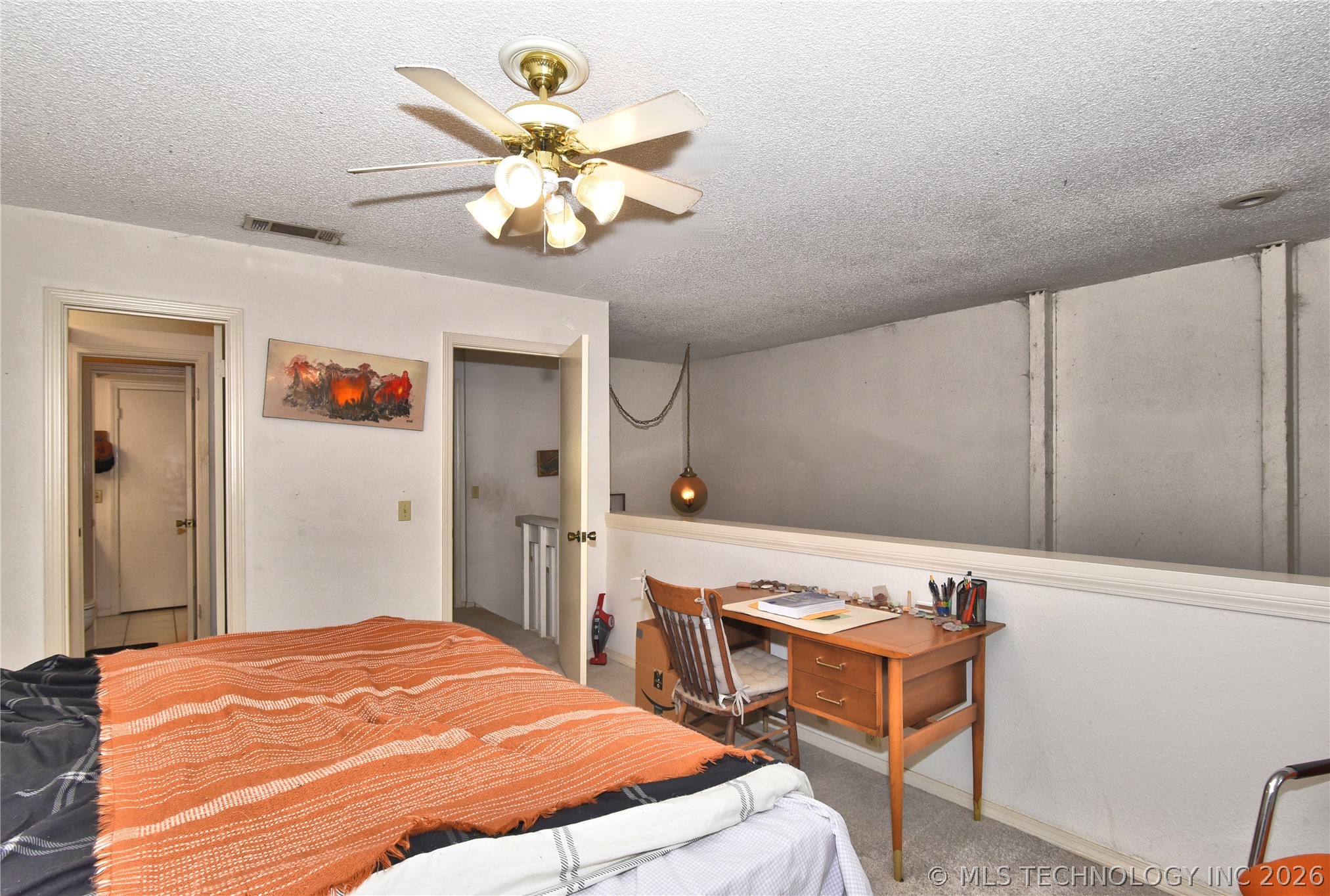 2202 E 55th Court 2202 Property Photo 18