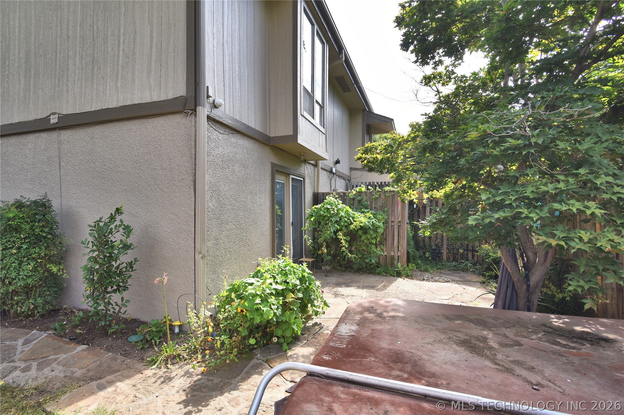 2202 E 55th Court 2202 Property Photo 21