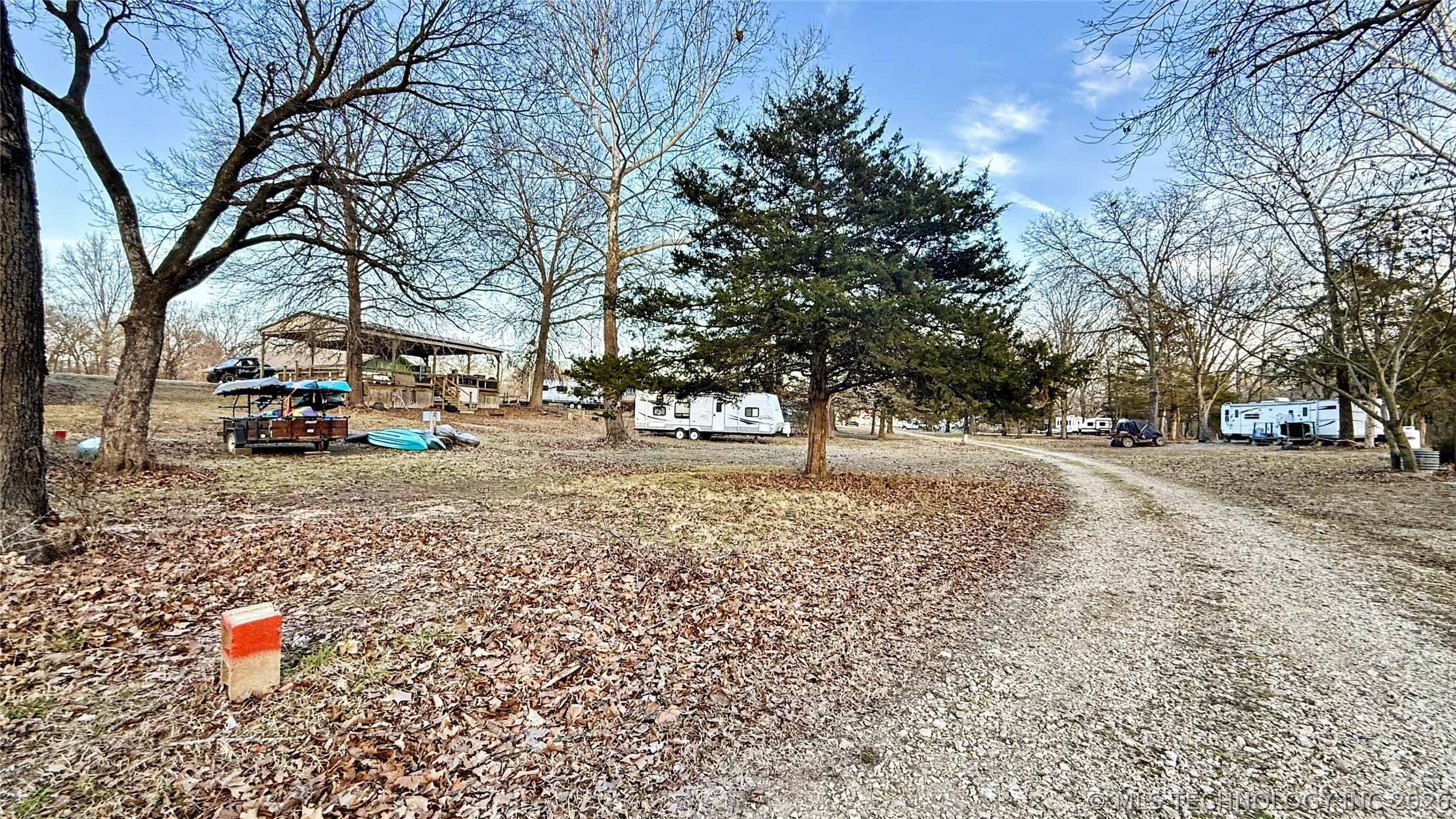 462484 Sands Circle Property Photo 6