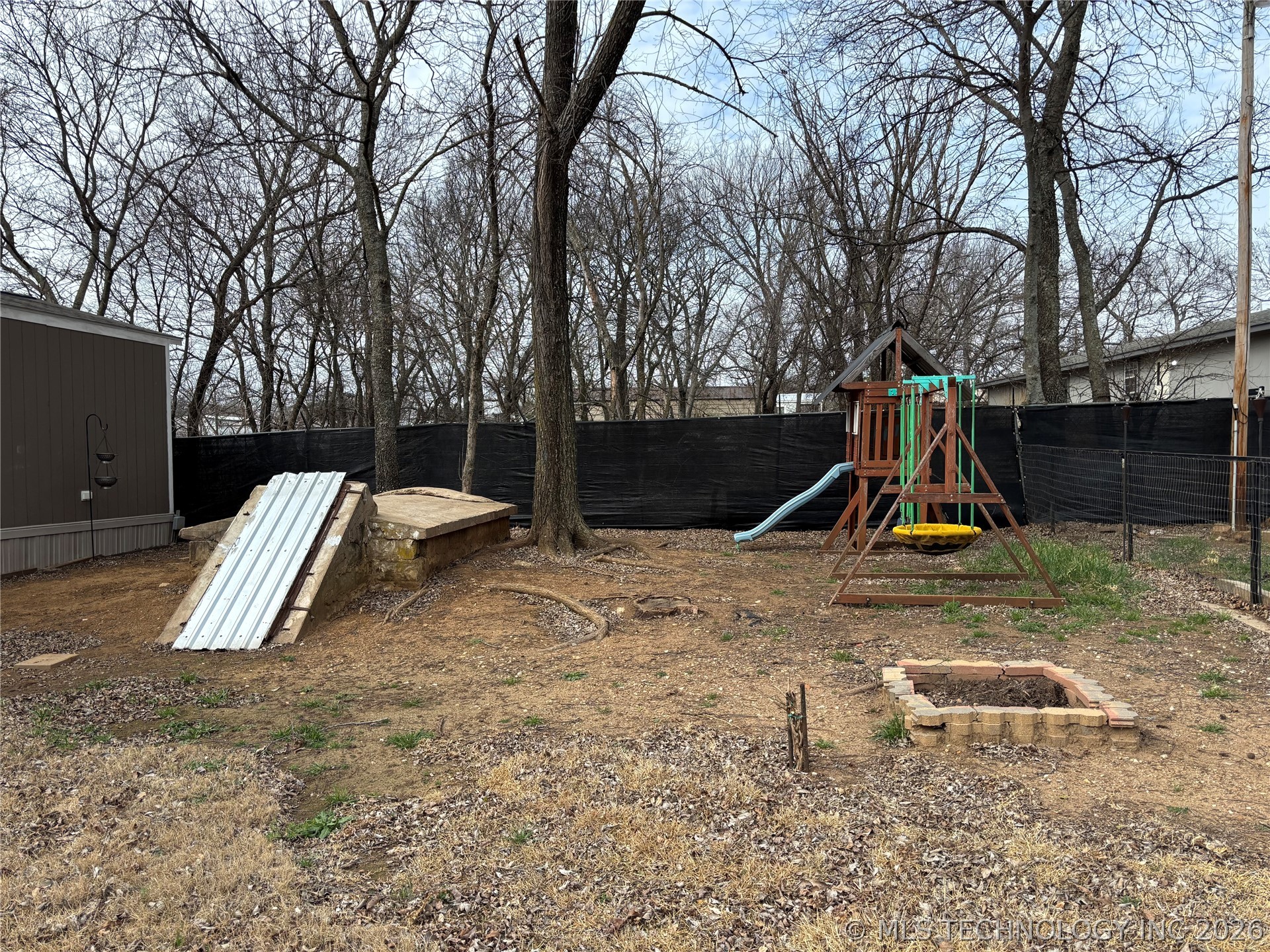 705 Butler Street Property Photo 4