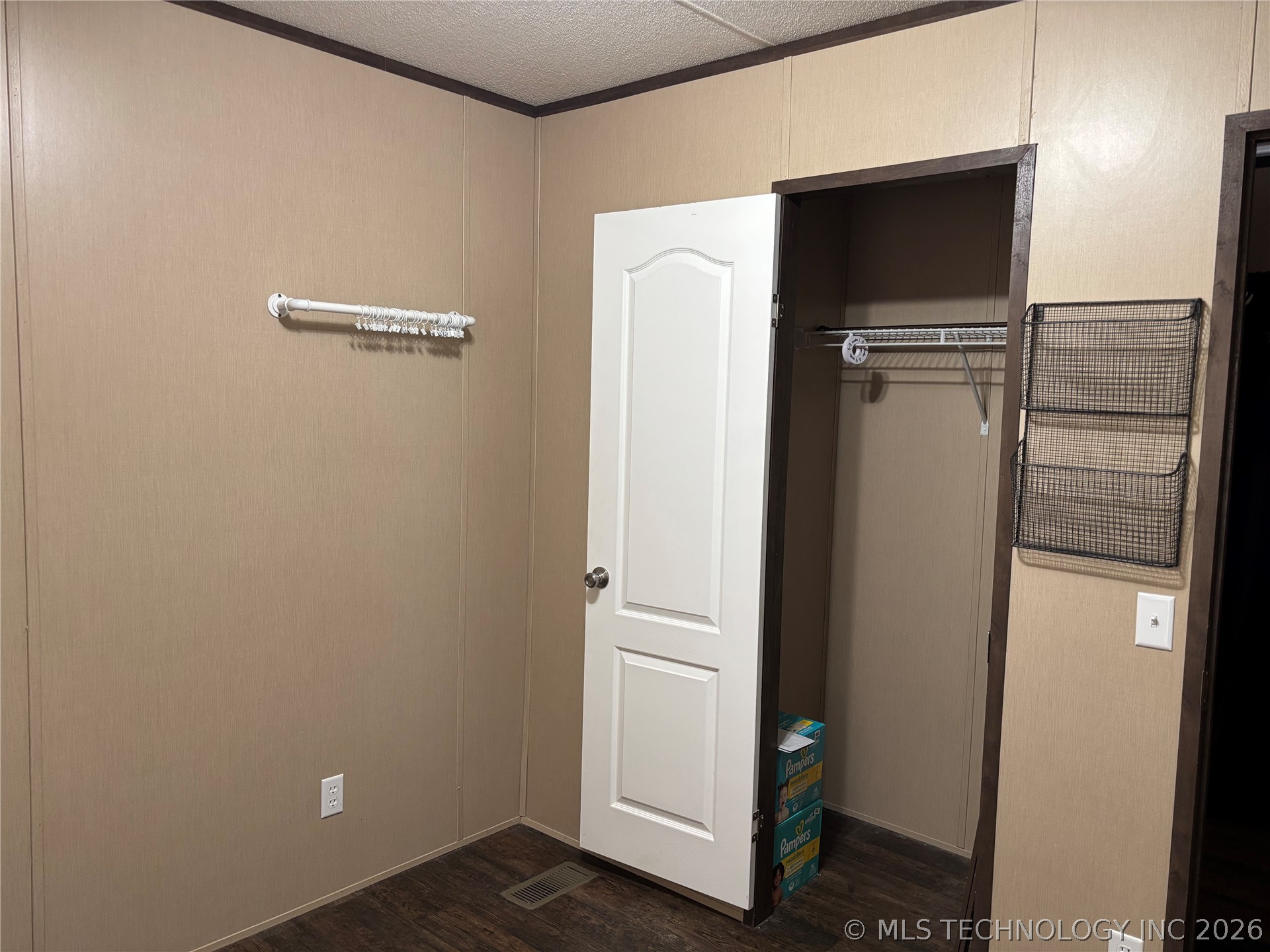 705 Butler Street Property Photo 15