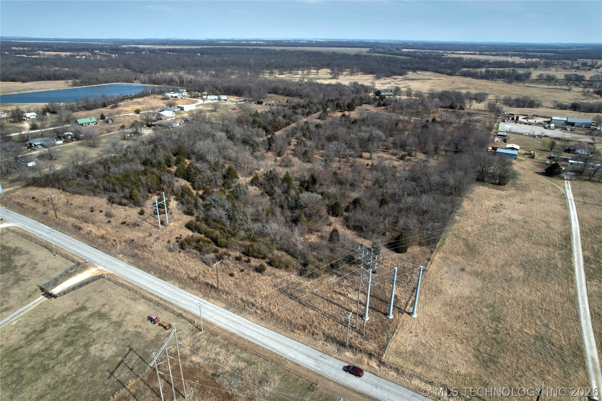 Lone Star Road Property Photo 3