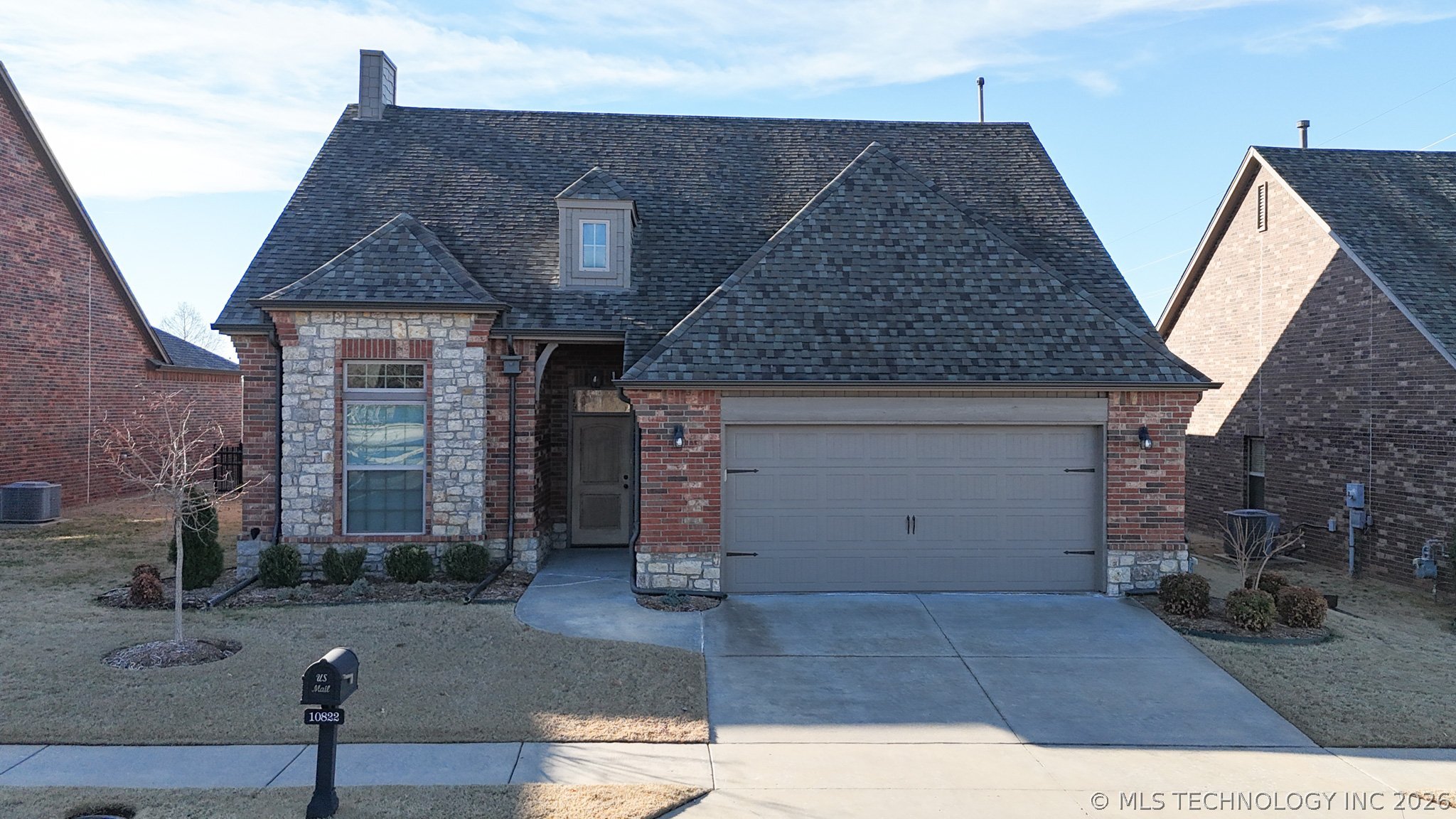 10822 E 83rd Place Property Photo 1