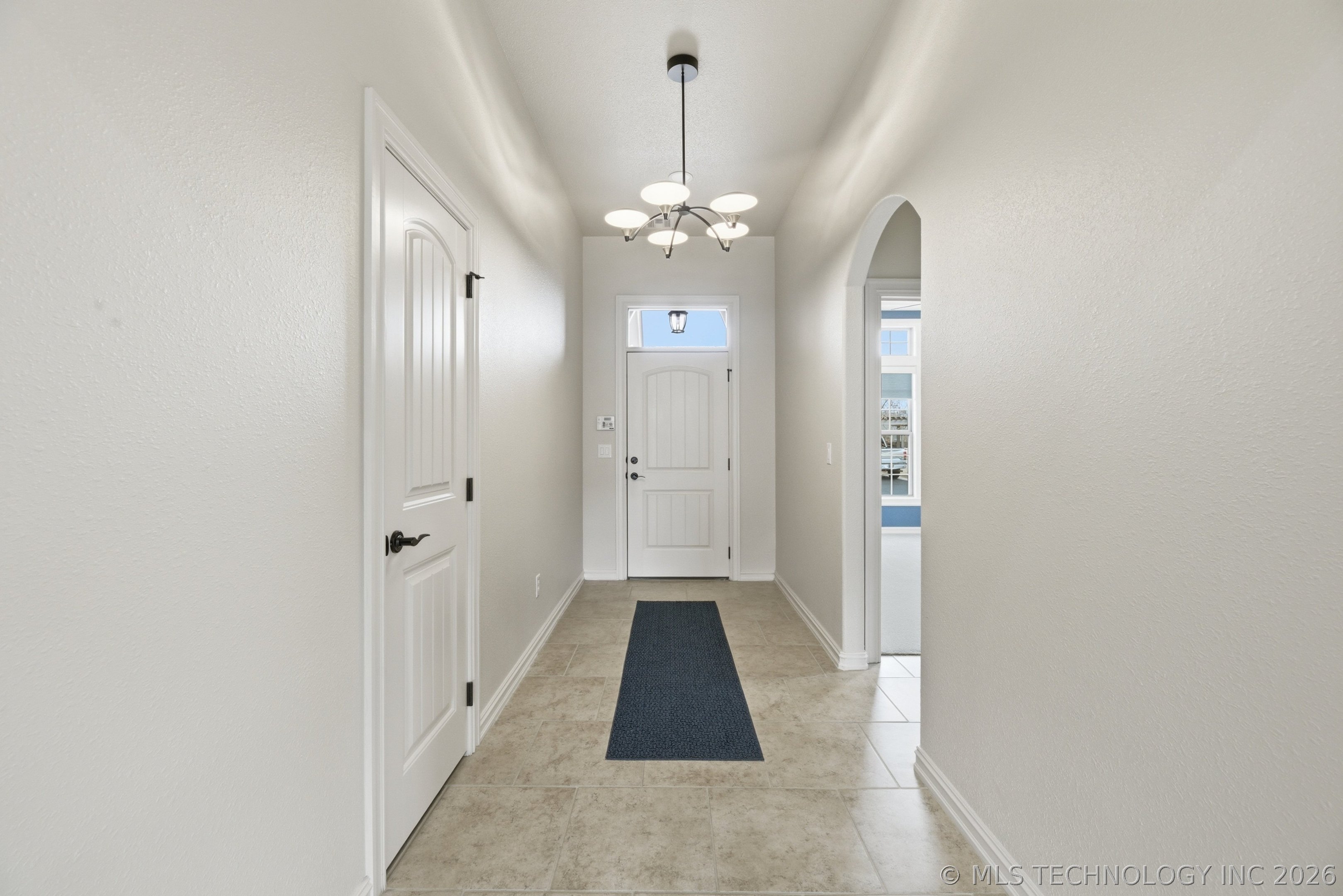 10822 E 83rd Place Property Photo 2