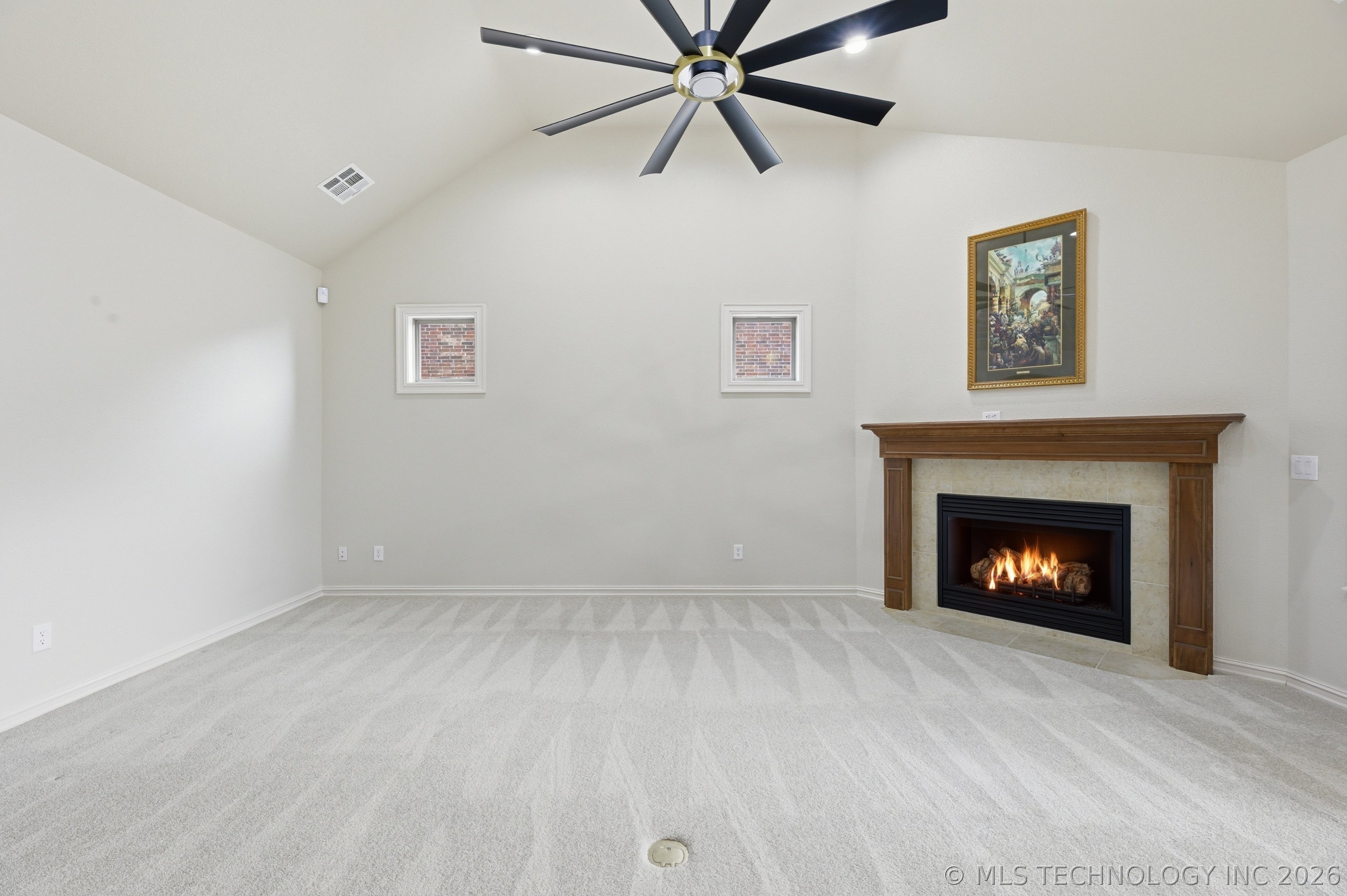 10822 E 83rd Place Property Photo 4