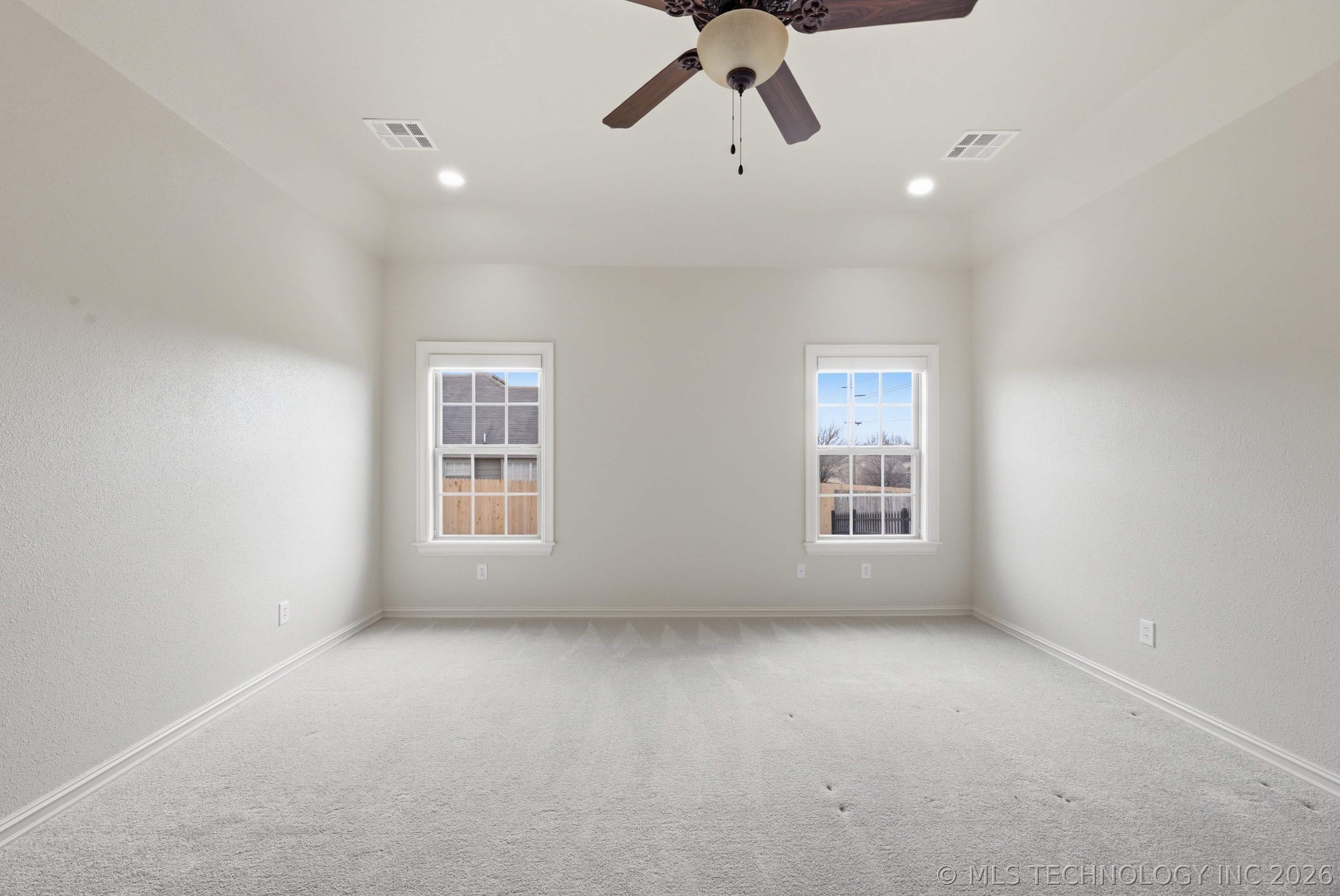 10822 E 83rd Place Property Photo 15