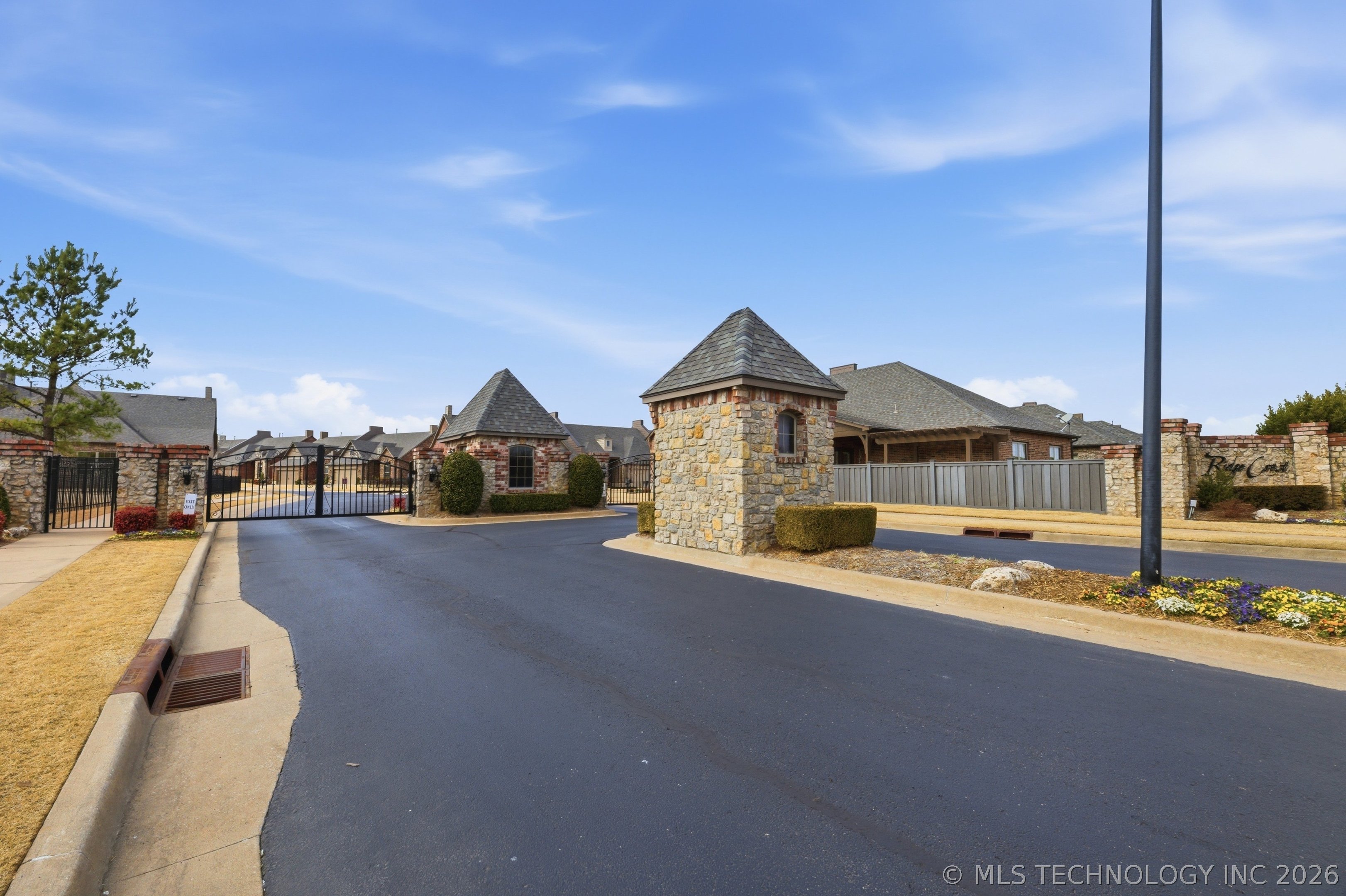 10822 E 83rd Place Property Photo 26