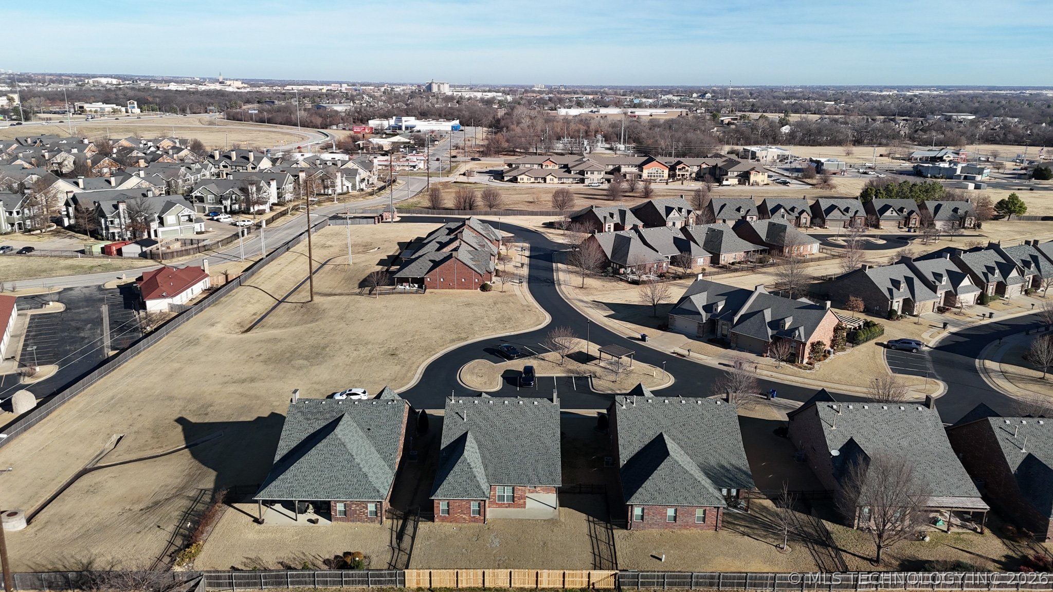 10822 E 83rd Place Property Photo 28