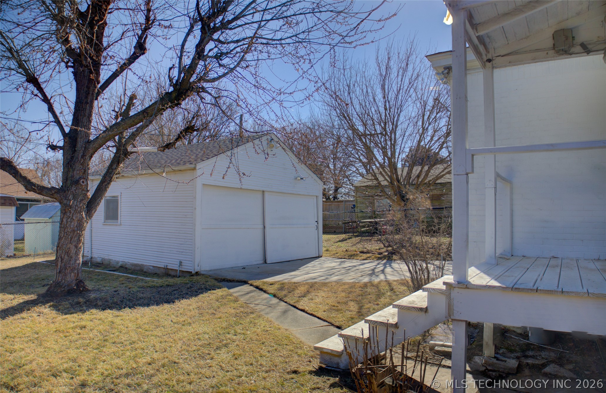 707 S Knoxville Avenue Property Photo 29