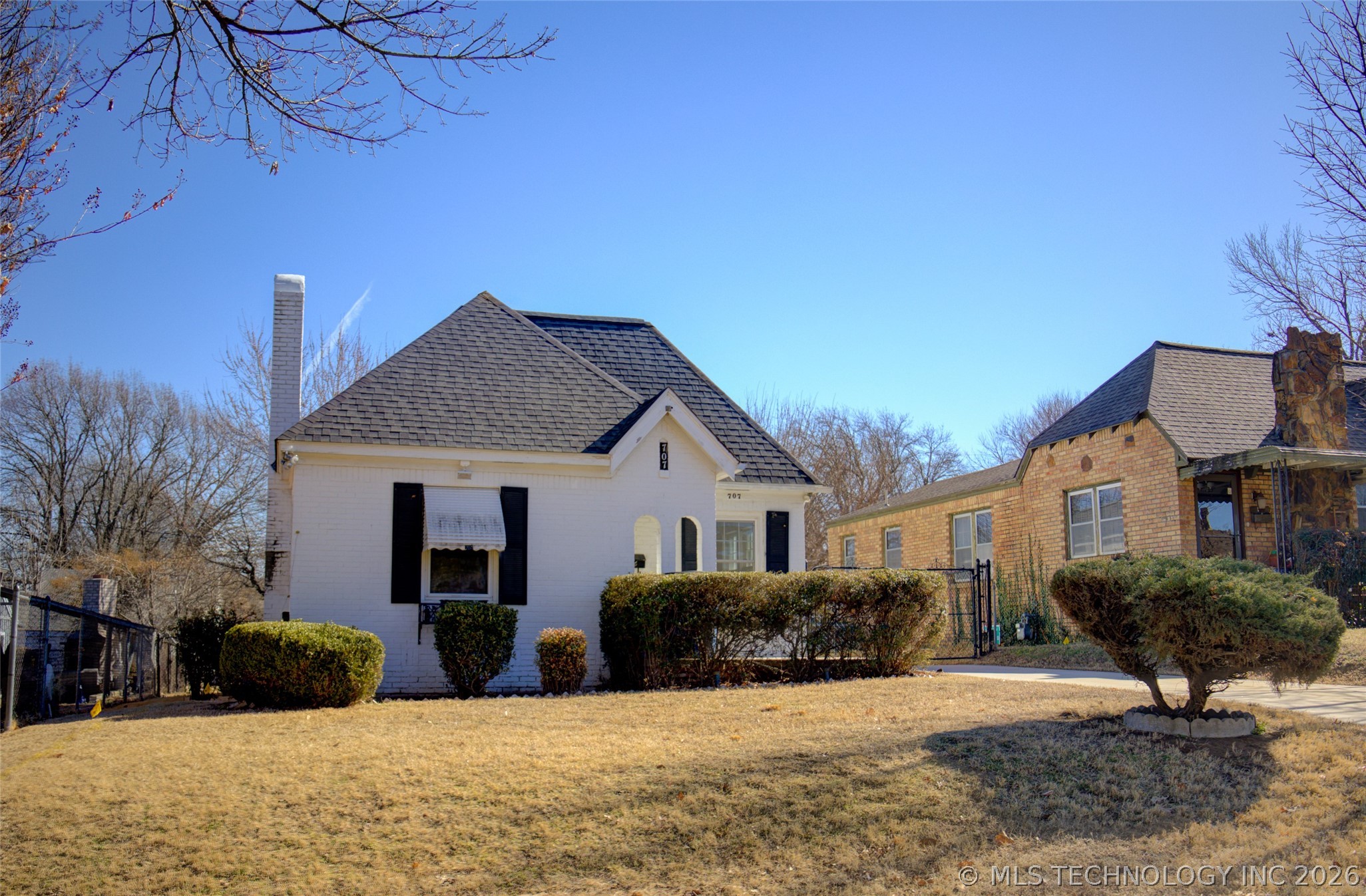 707 S Knoxville Avenue Property Photo 34