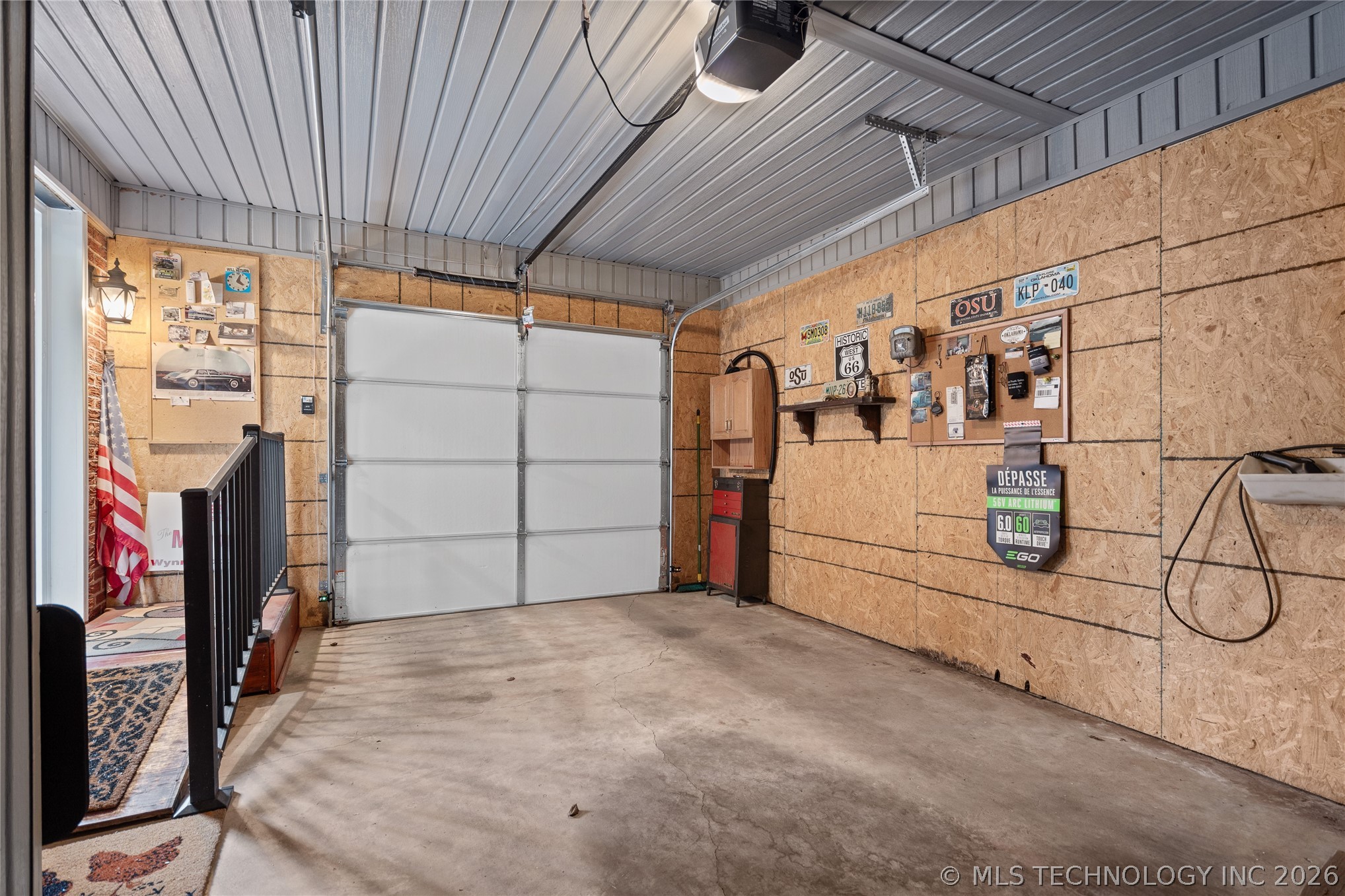 1008 E Jennings Property Photo 11