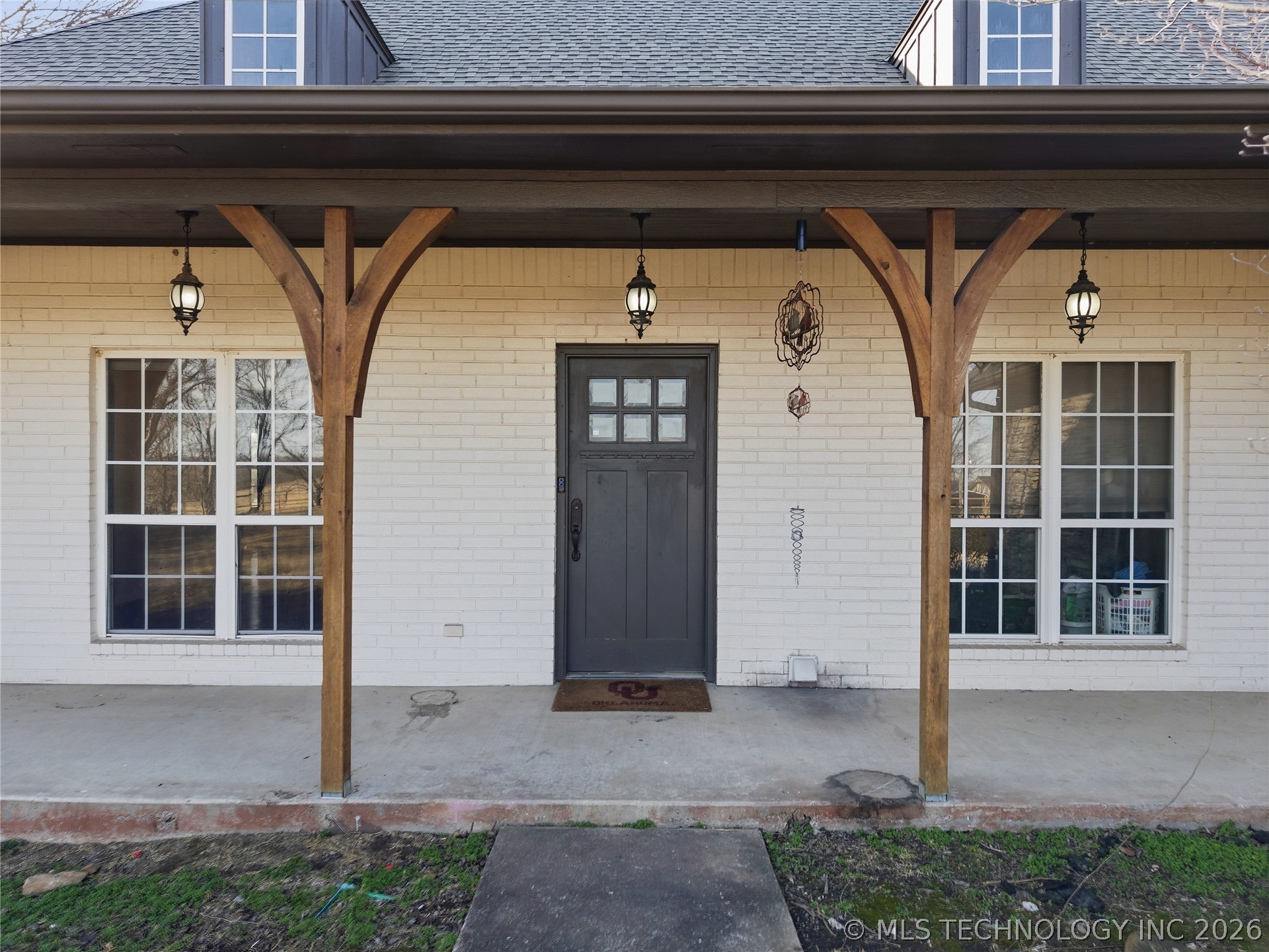 9800 E 510 Road Property Photo 5