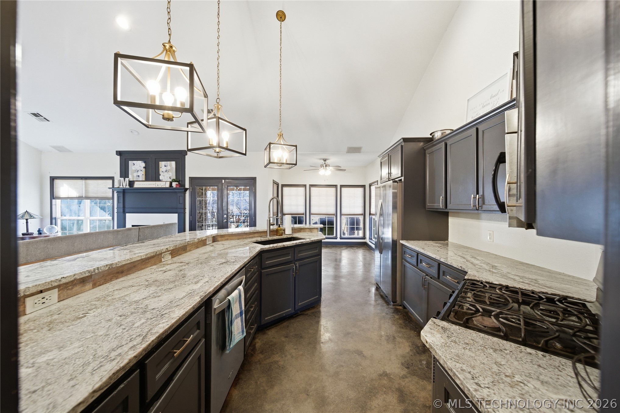 9800 E 510 Road Property Photo 10