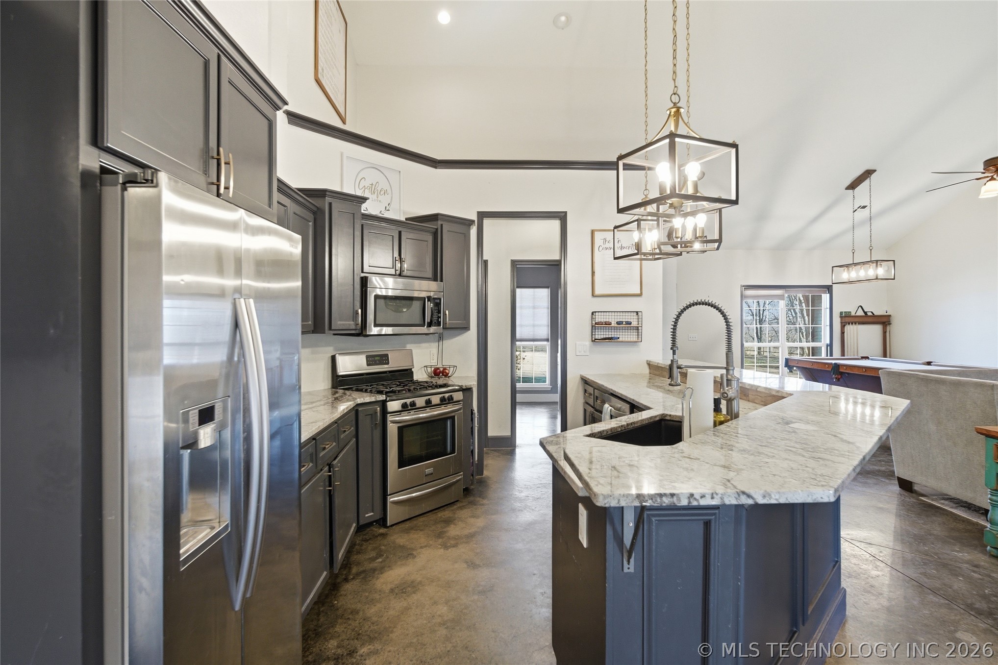 9800 E 510 Road Property Photo 13