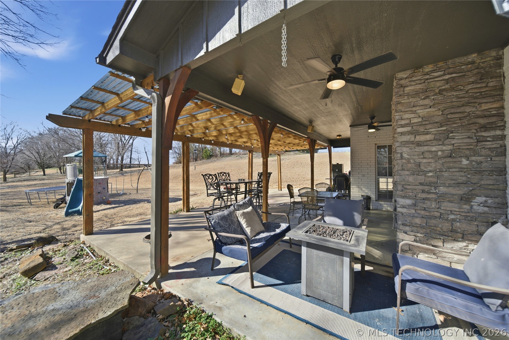 9800 E 510 Road Property Photo 35