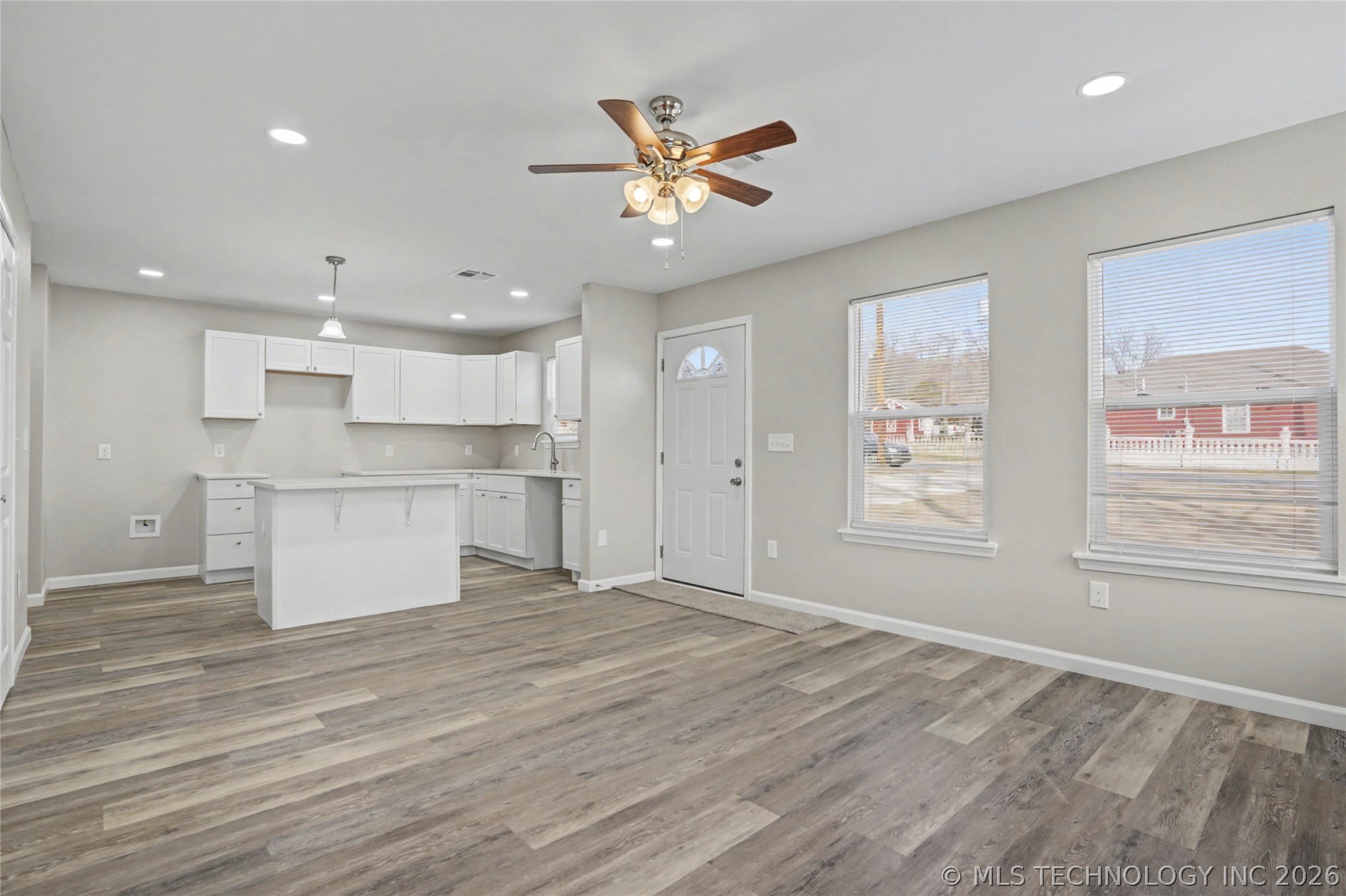 642 E Line Avenue Property Photo 4