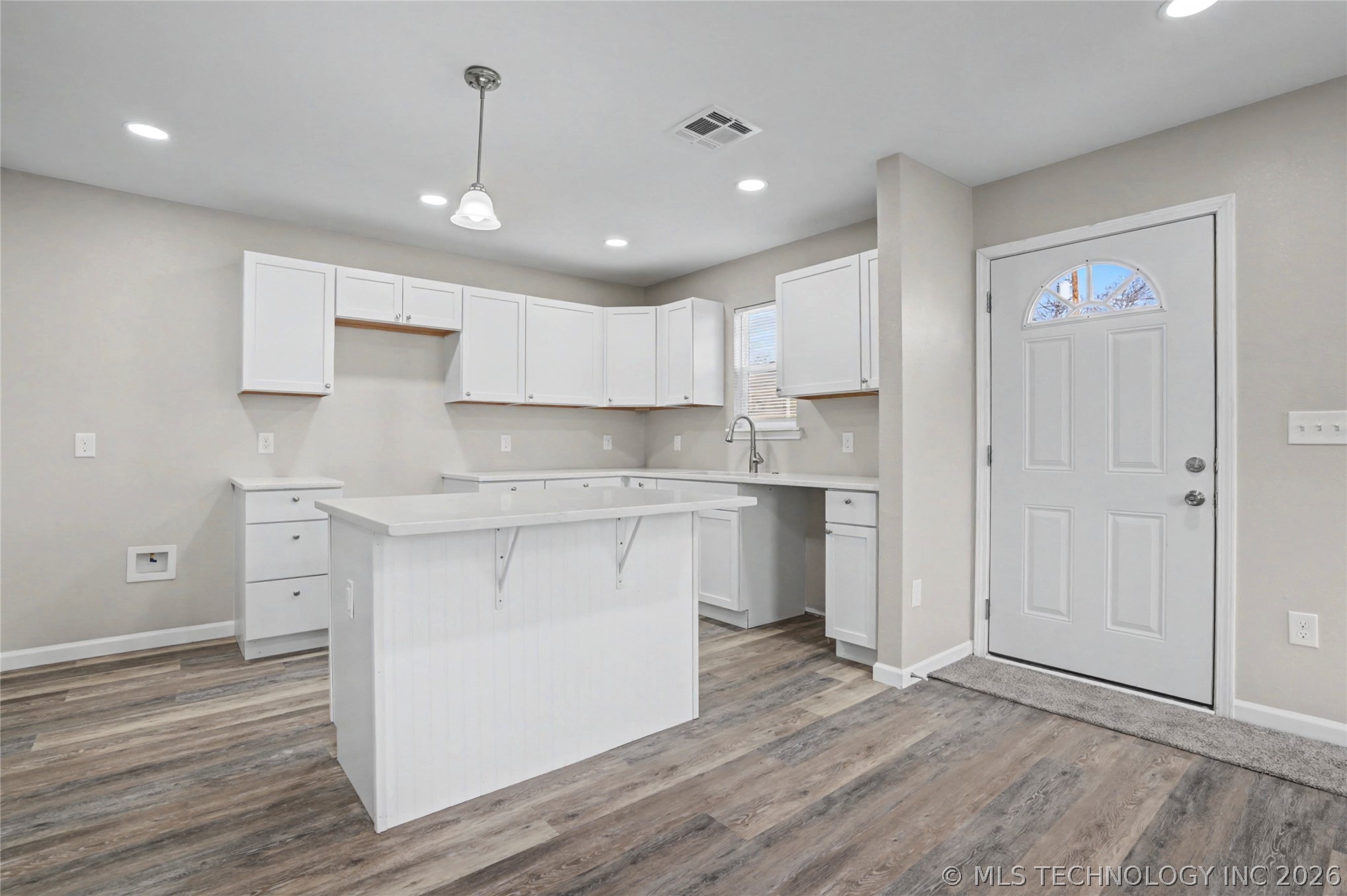 642 E Line Avenue Property Photo 6