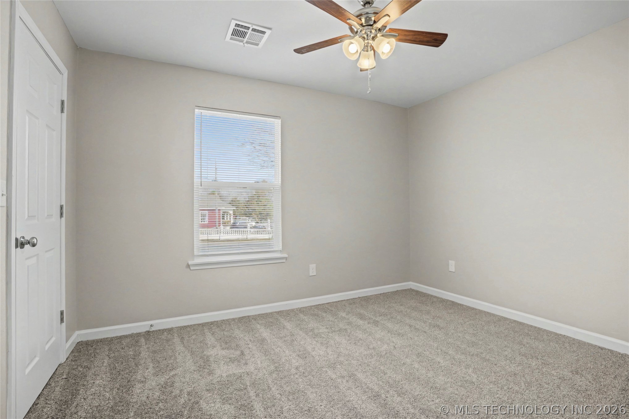 642 E Line Avenue Property Photo 19