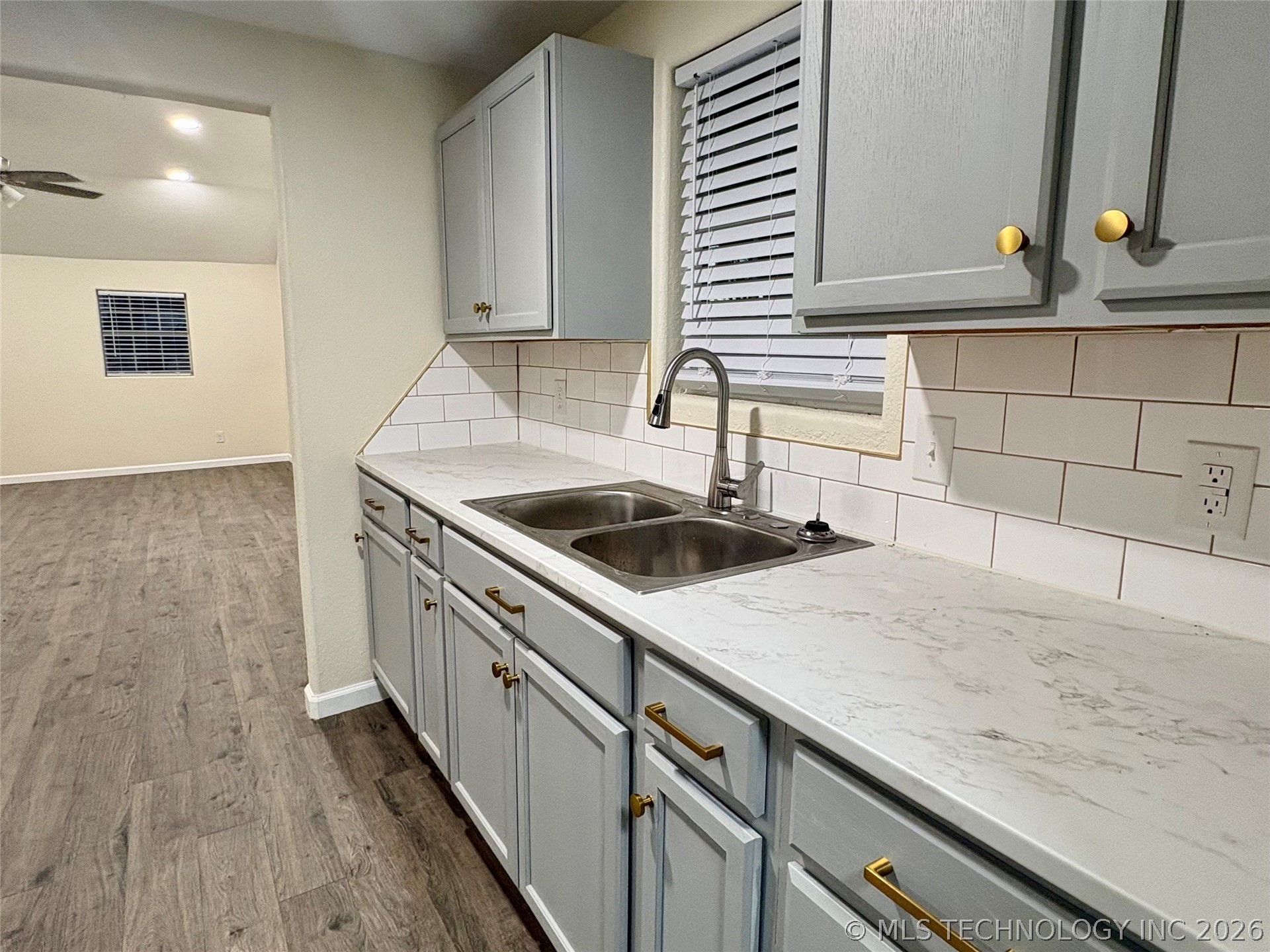 2946 Texas Property Photo 4